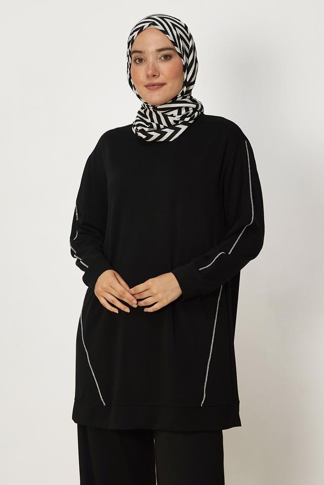 Tesettür giyim SİYAH BONCUK DETAYLI EŞOFMAN TUNİK 46711 - ALVİNA