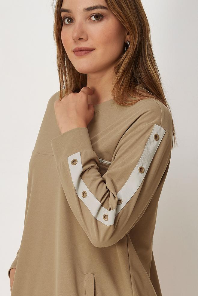 Vêtements hijab BRUN TUNIQUE DE SURVÊTEMENT DÉTAIL ŒILLET 46823 - ALVİNA
