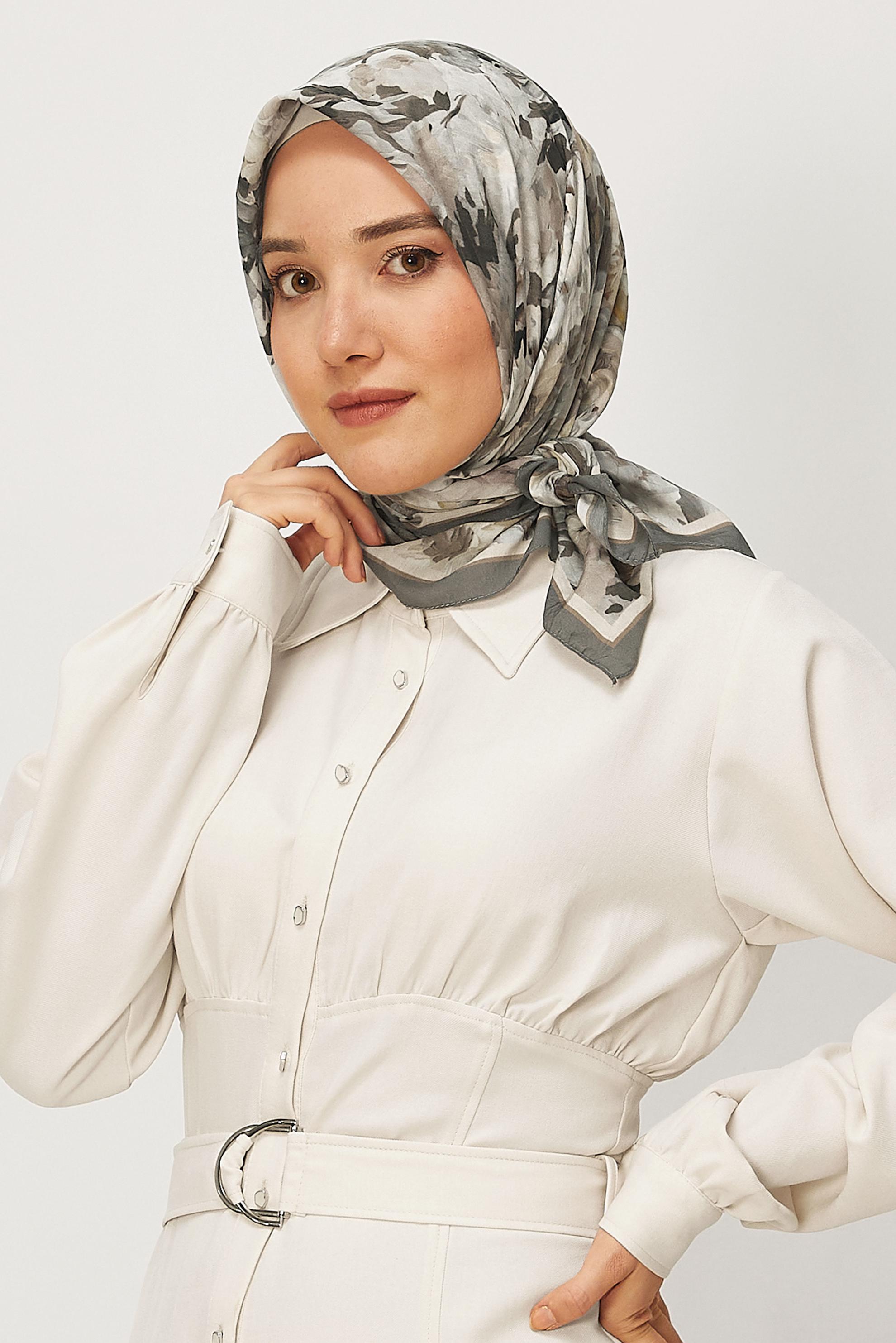 Vêtements hijab GRIS ÉCHARPE ALVINA À MOTIFS 8627