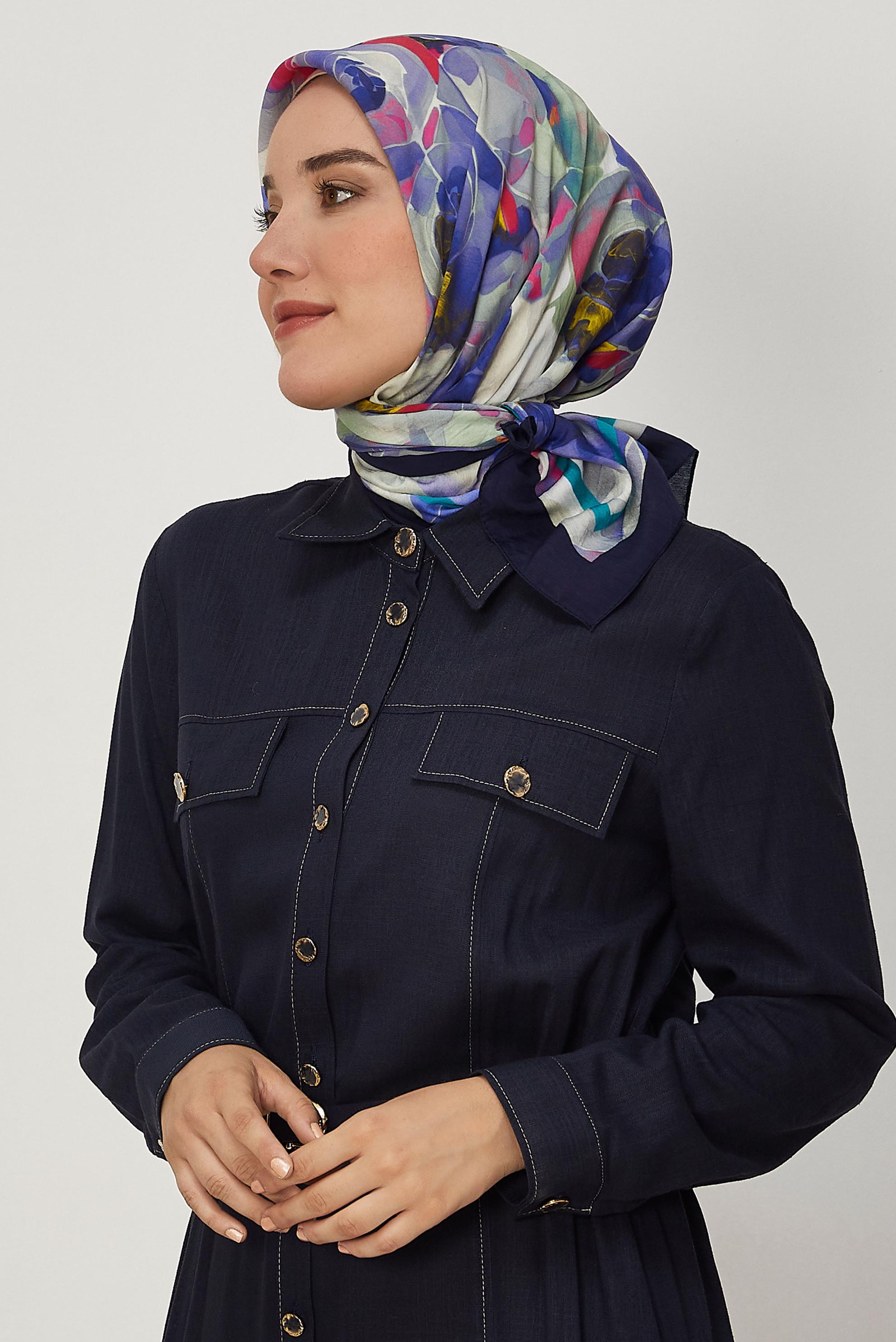 Tesettür giyim LACİVERT ALVİNA DESENLİ VİSKON EŞARP 8639