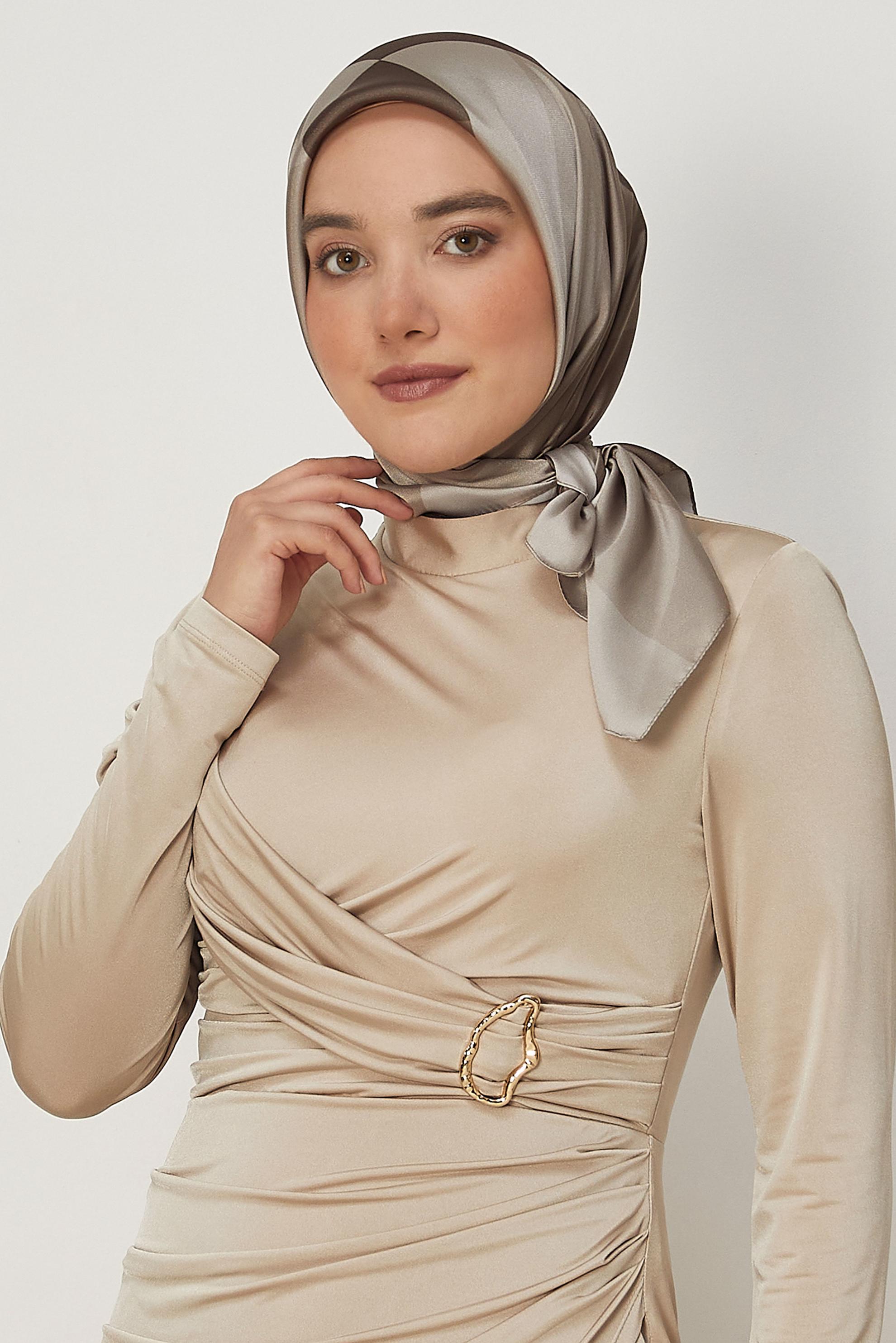Hijab clothing BROWN ALVINA CARMEN SCARF 8643
