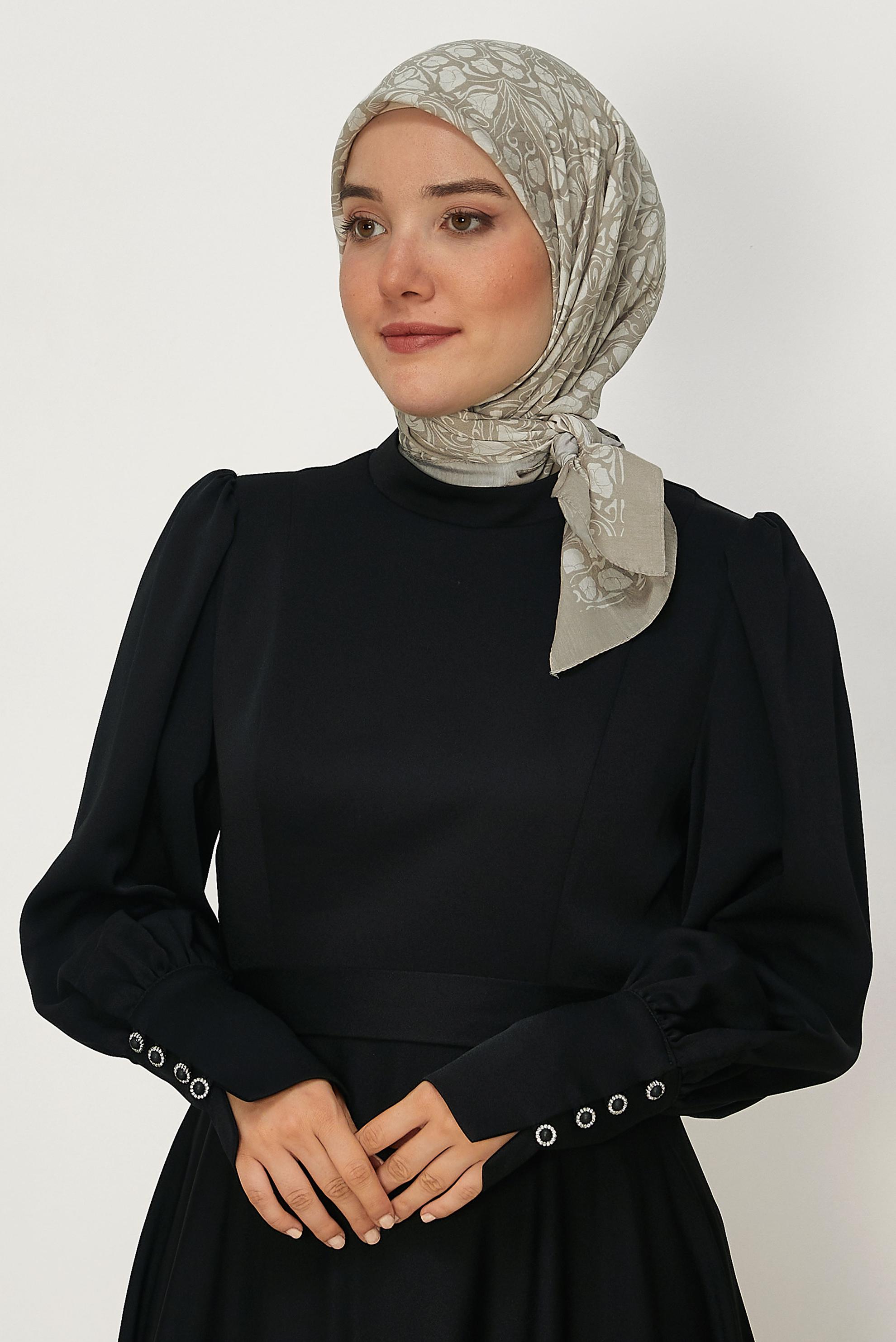 Tesettür giyim BEJ ALVİNA VİSKON EŞARP 8650