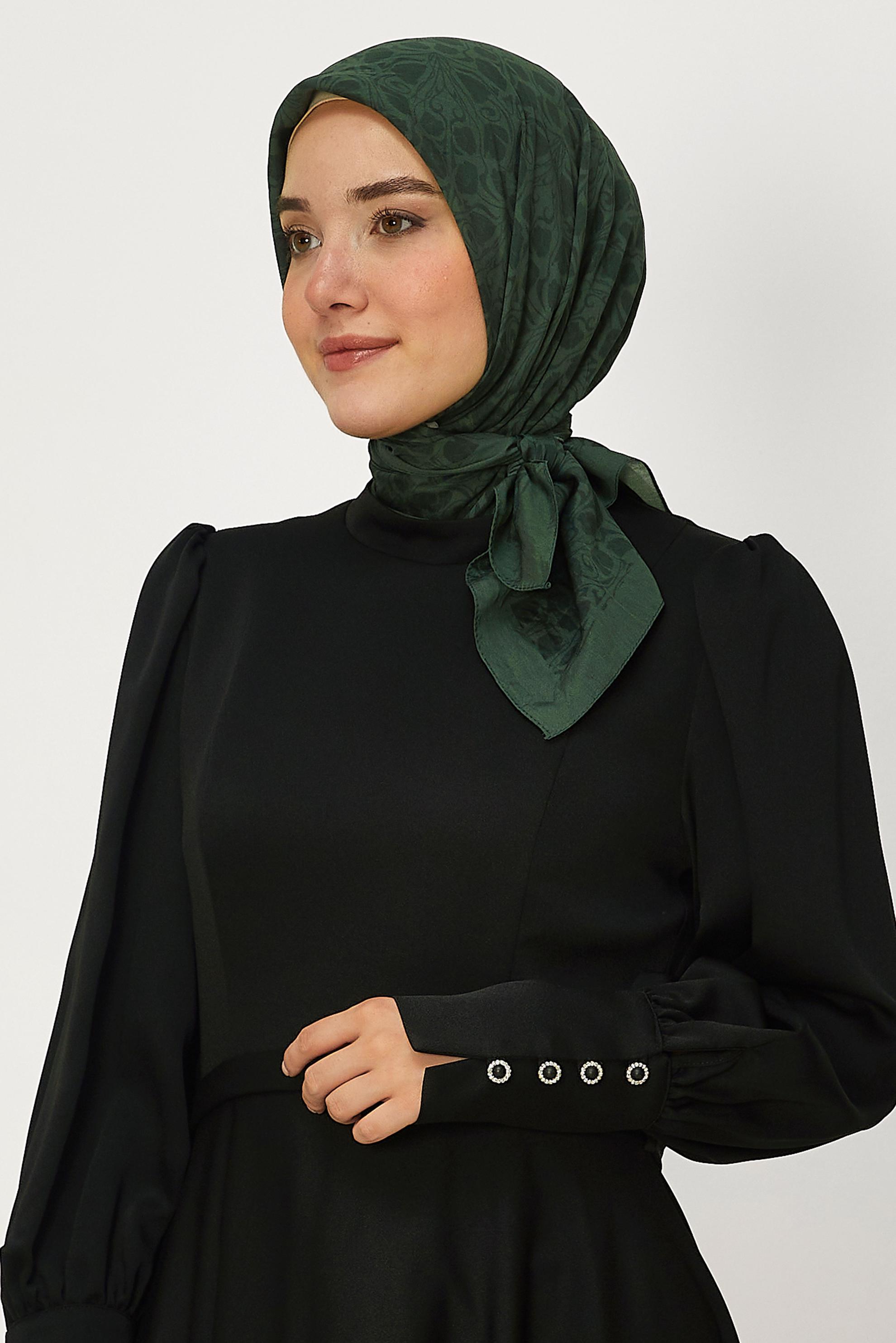 Tesettür giyim YEŞİL ALVİNA VİSKON EŞARP 8650