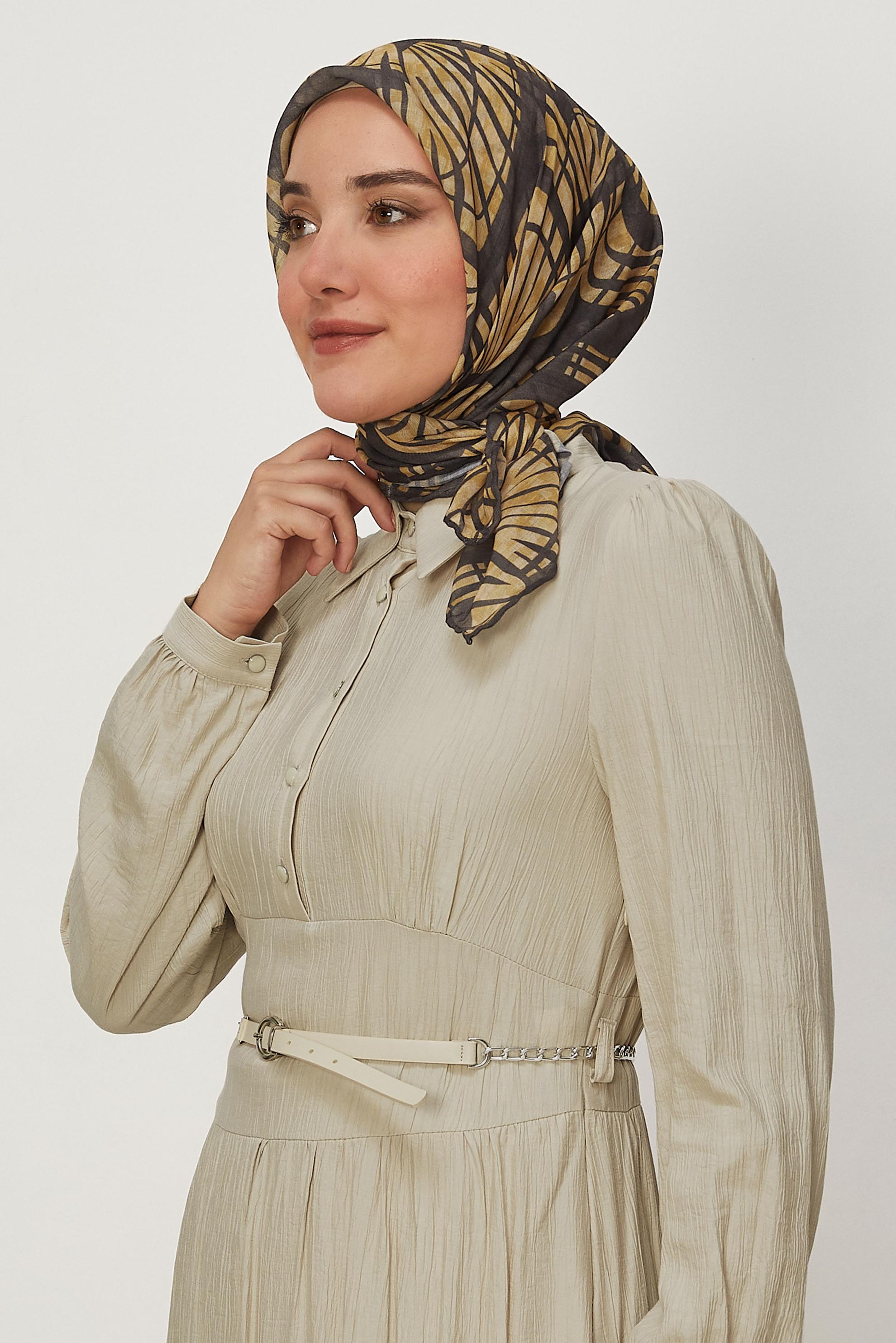 Tesettür giyim SARI ALVİNA DESENLİ SOFT EŞARP 8652