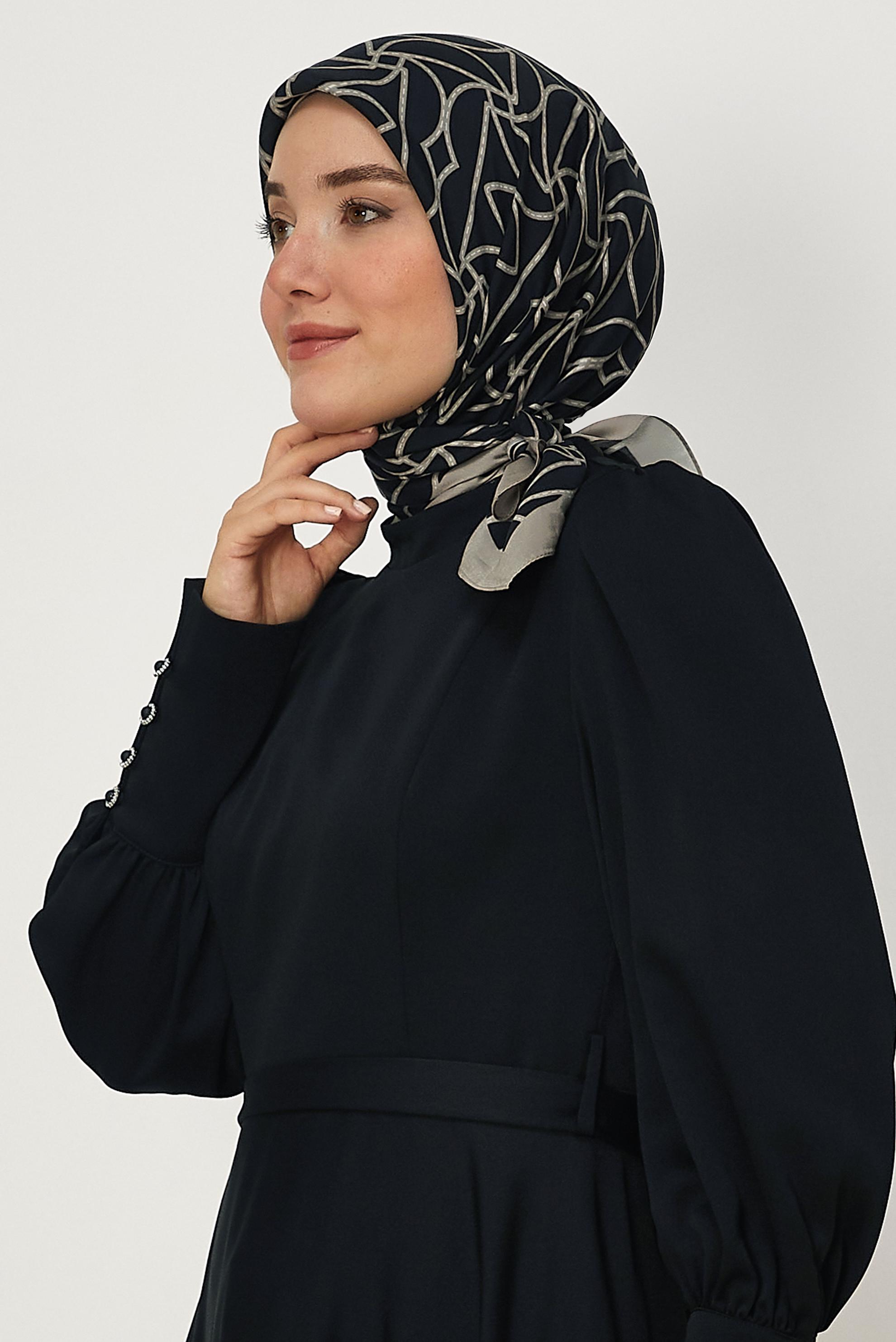 Tesettür giyim VİZON ALVİNA DESENLİ FLOŞ EŞARP 8654