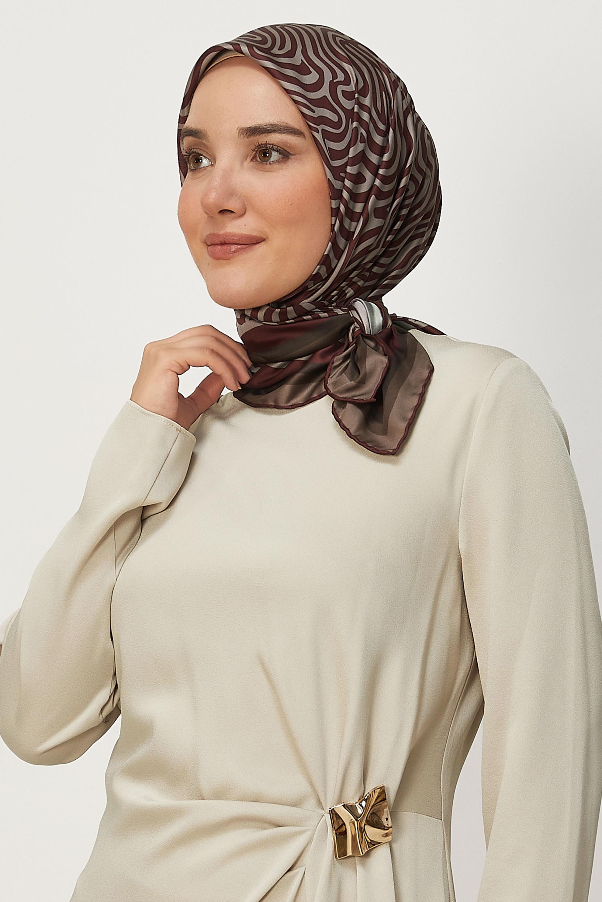 Vêtements hijab BRUN ALVINA ÉCHARPE À MOTIFS 8670
