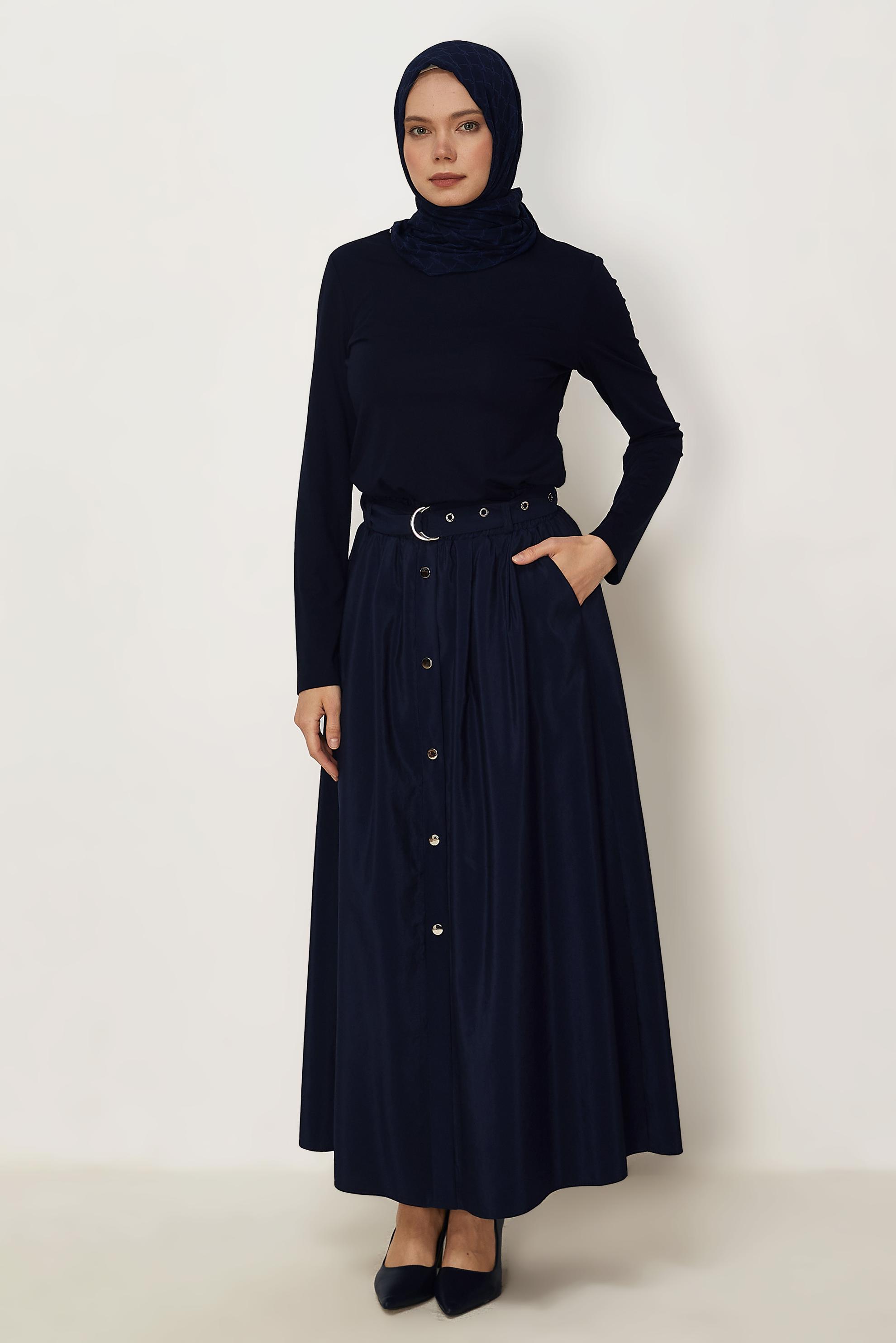 Tesettür giyim LACİVERT KEMERLİ PARAŞÜT KUMAŞ ETEK 60757