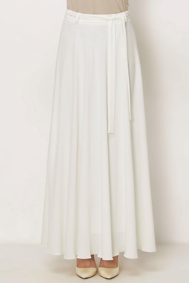 Hijab-Kleidung WEISS GLOCKENROCK MIT GÜRTEL 60760 - ALVİNA