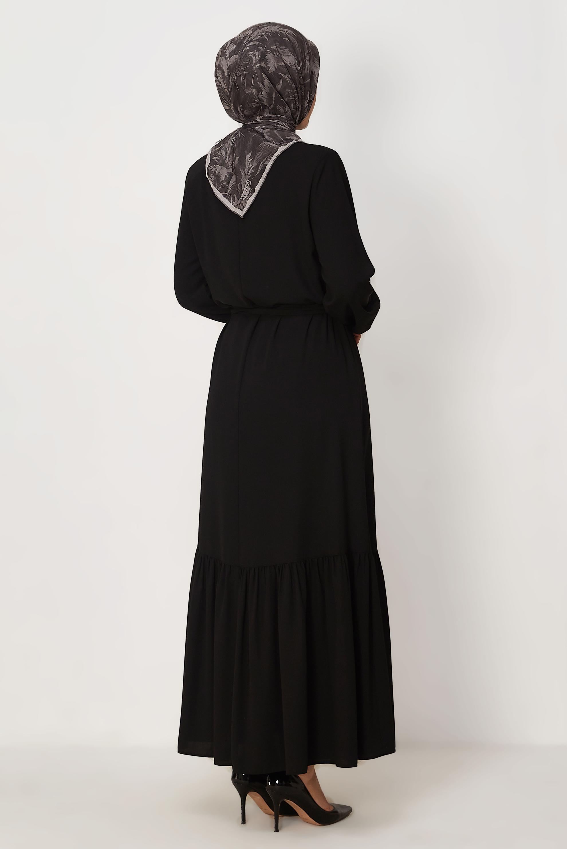 Hijab-Kleidung SCHWARZ ABAYA MIT GÜRTEL 80159