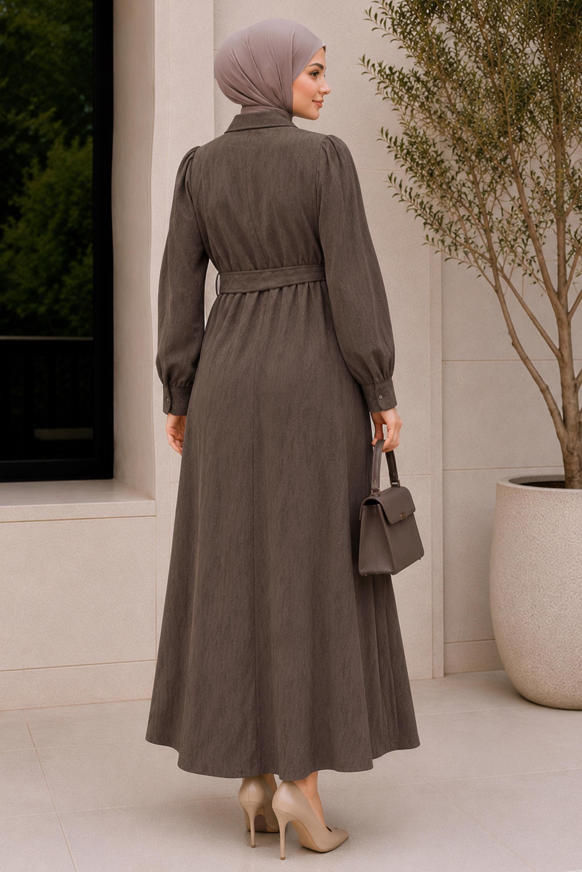Tesettür giyim KAHVE KUŞAKLI LYOCELL FERACE 80170
