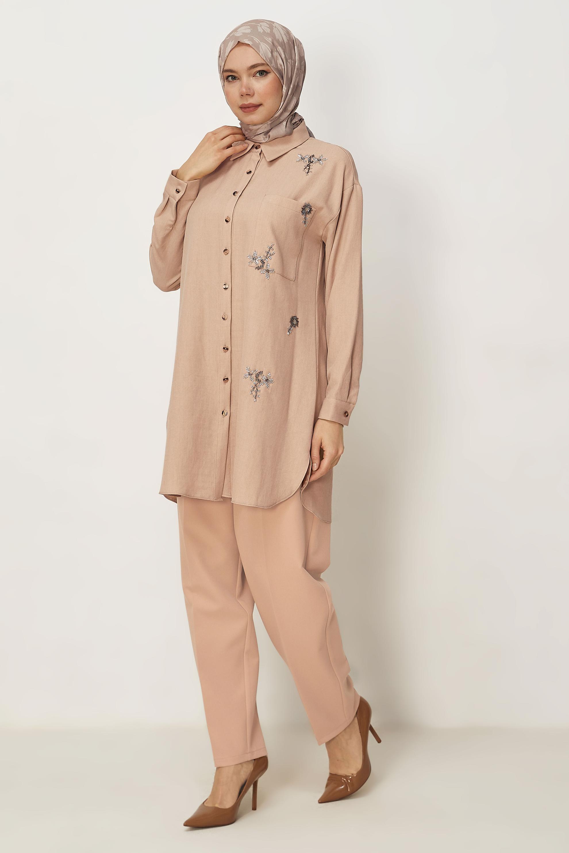 Hijab-Kleidung BEIGE KAROTTENHOSE 70895