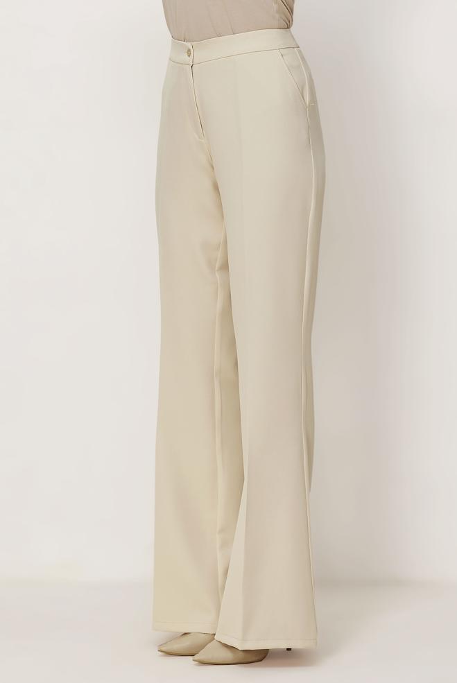 Hijab clothing ECRU FLARE PANTS 70995 - ALVİNA