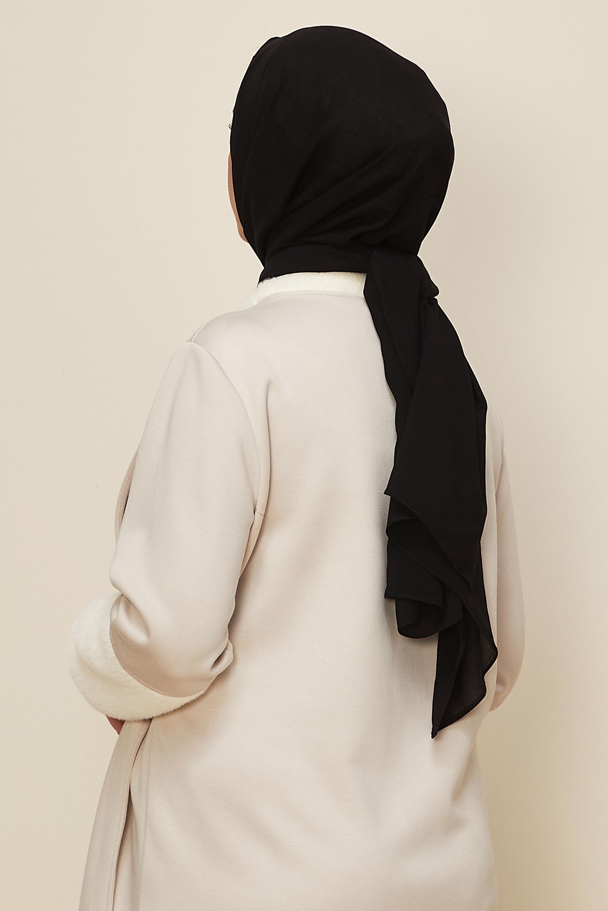 Vêtements hijab NOIR CHÂLE ORGANIC ALVINA 8615