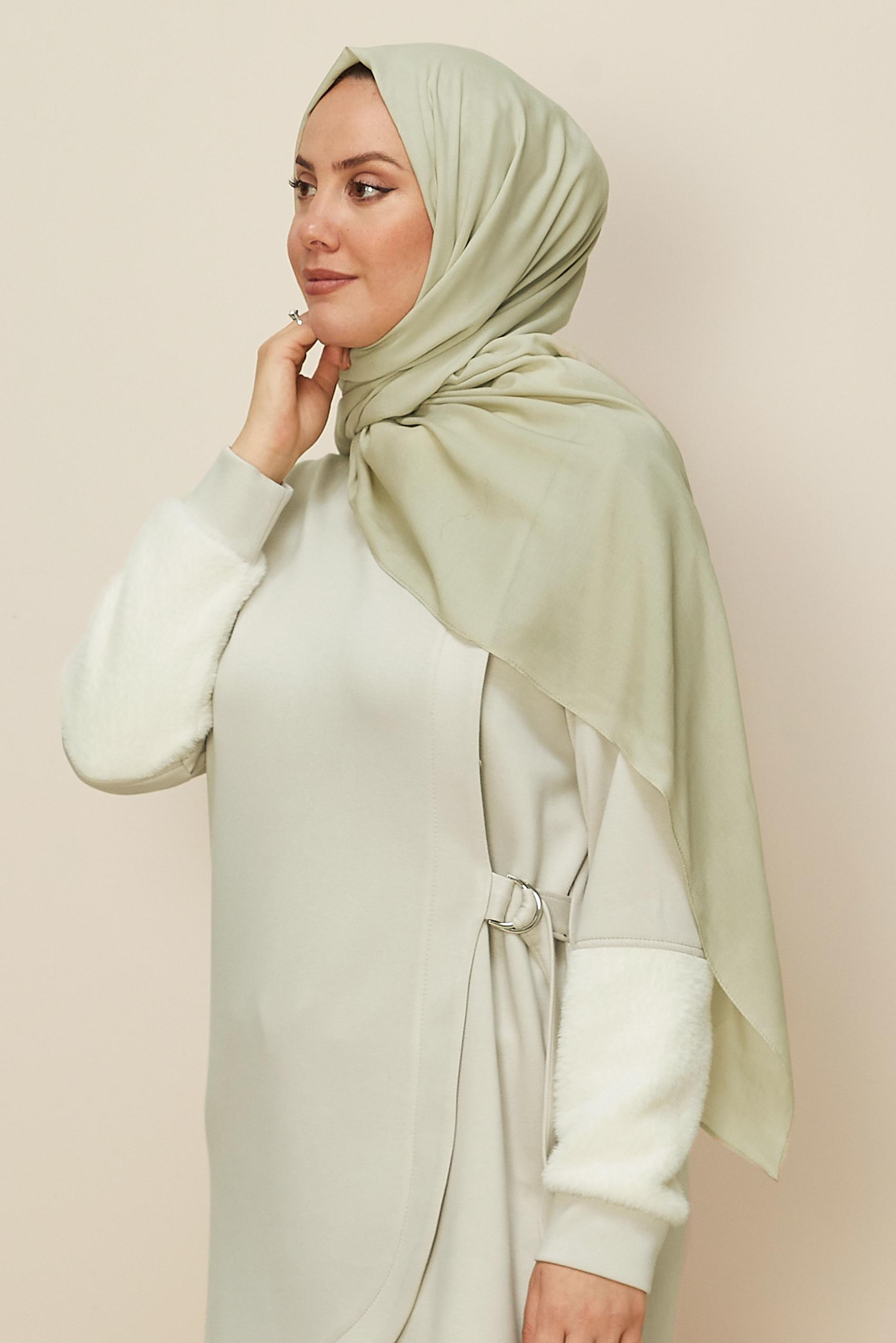 Vêtements hijab VERT CHÂLE ORGANIC ALVINA 8615
