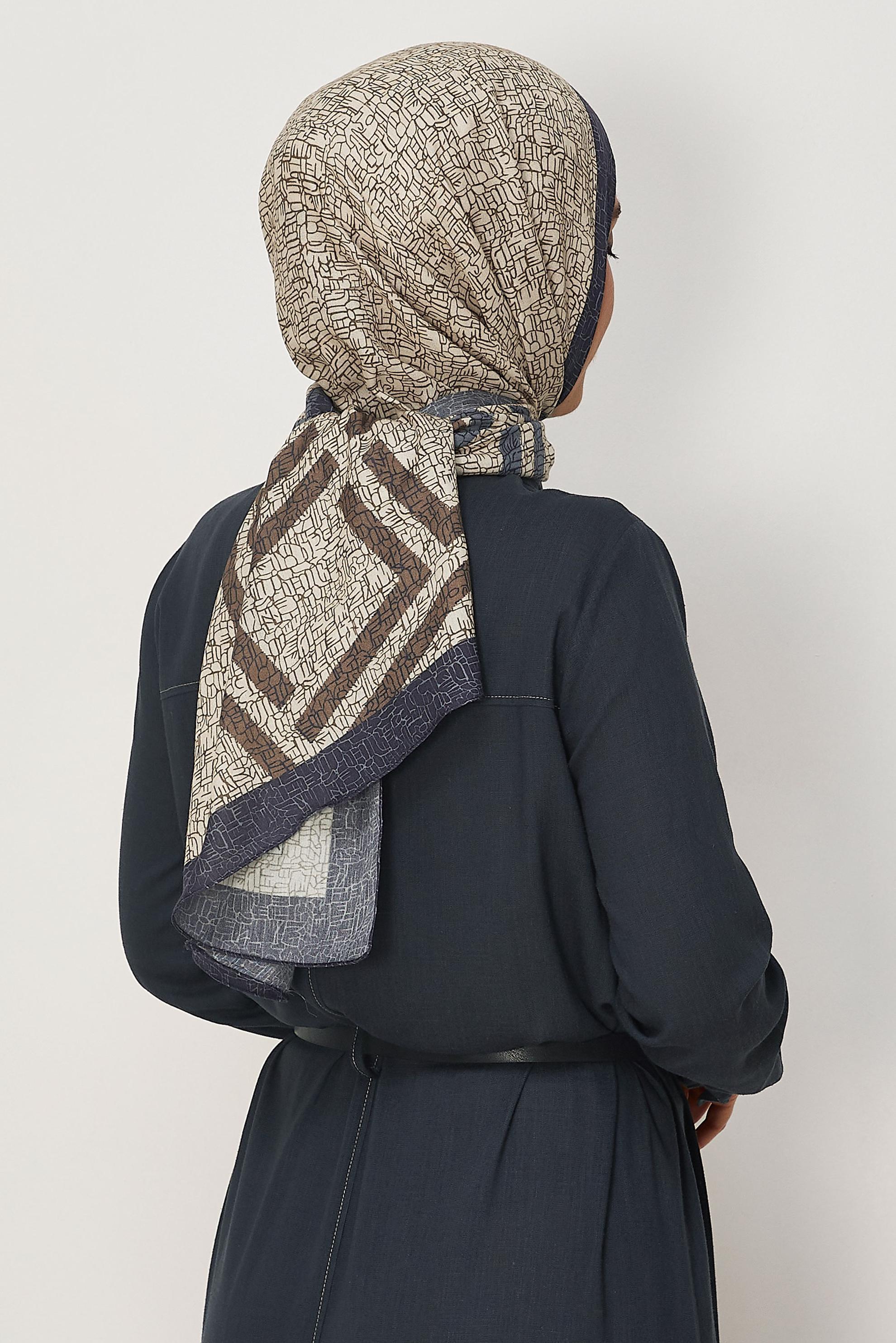 Vêtements hijab BEIGE CHÂLE ALVINA EN VISCOSE À MOTIFS 8628