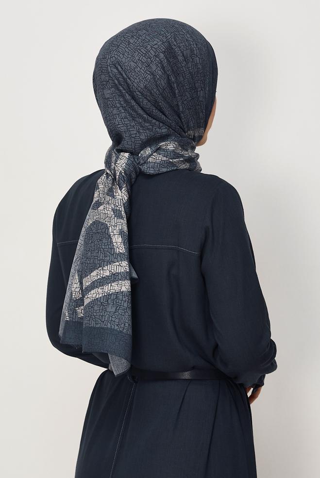 Vêtements hijab BLEU MARINE CHÂLE ALVINA EN VISCOSE À MOTIFS 8628 - ALVİNA