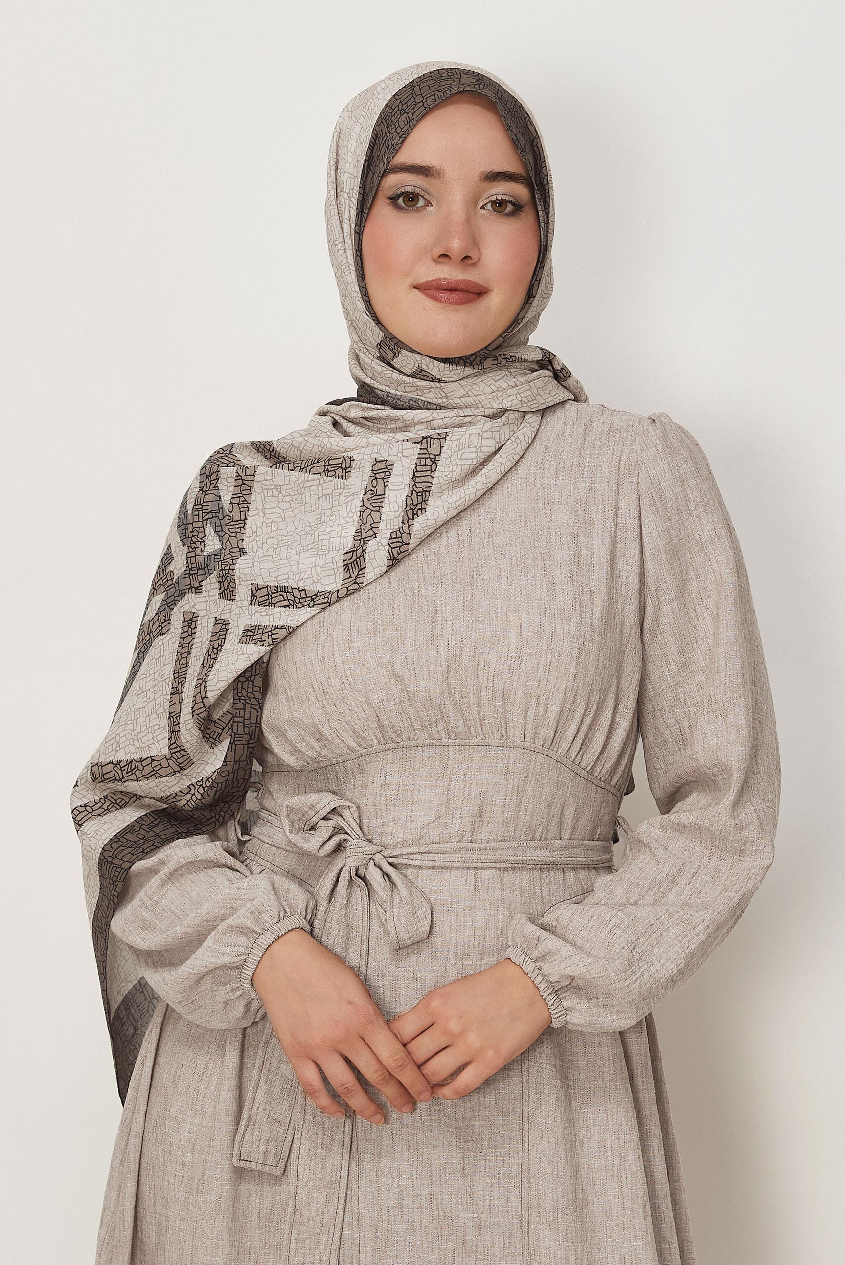 Vêtements hijab BEIGE CHÂLE ALVINA EN VISCOSE À MOTIFS 8628