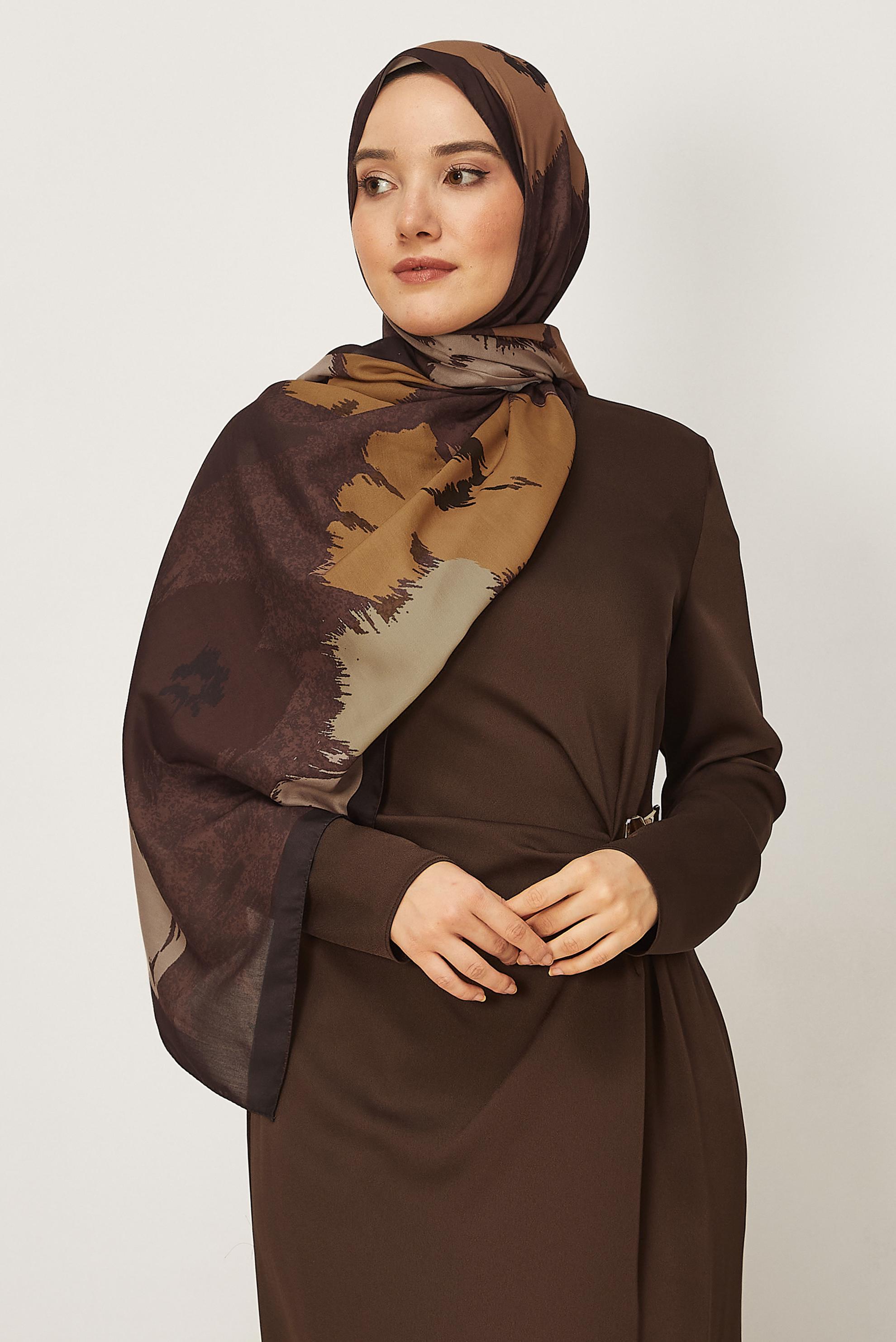 Hijab clothing BROWN ALVINA FLOWER PATTERNED SHAWL 8632