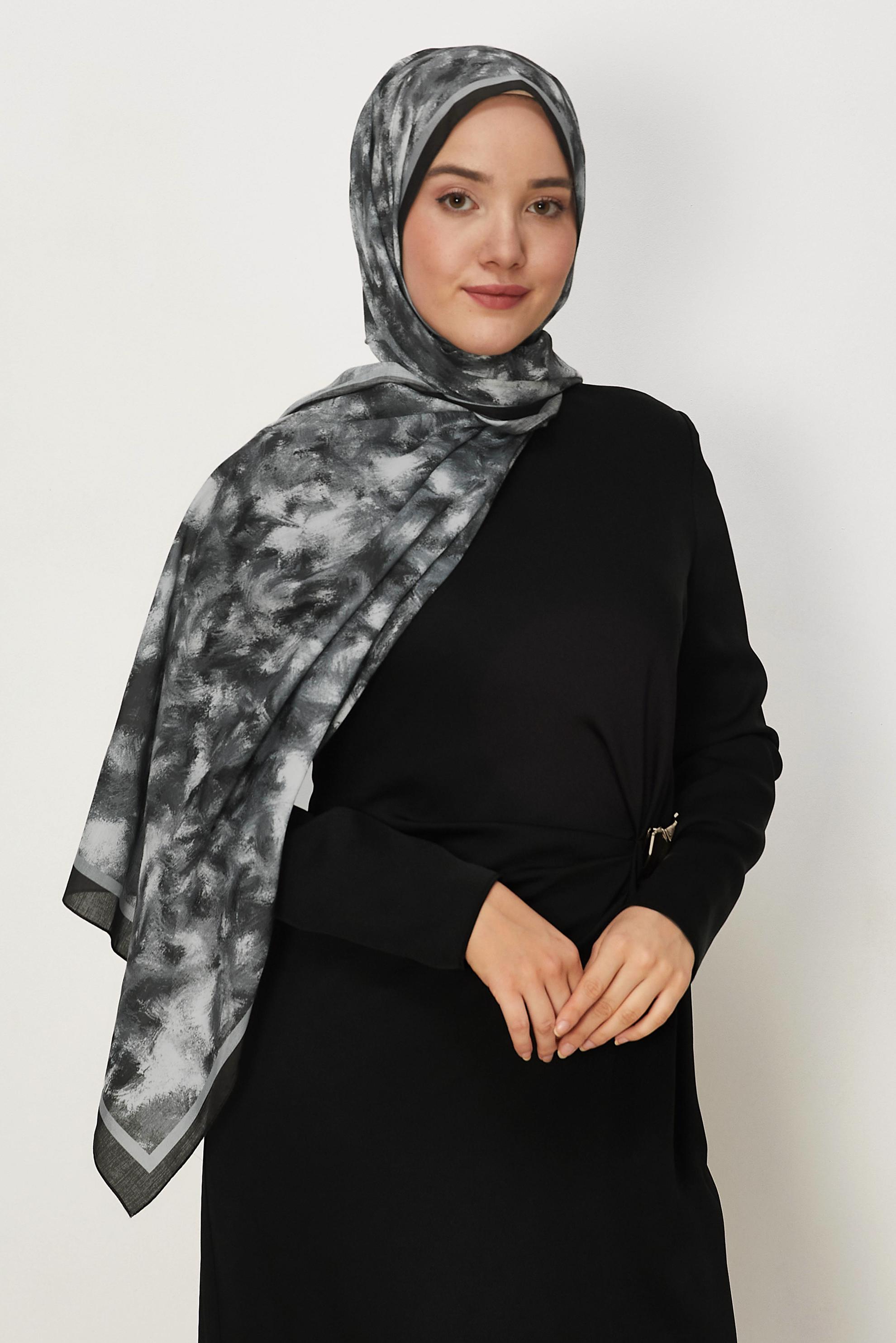 Tesettür giyim SİYAH ALVİNA NATUREL ŞAL 8637