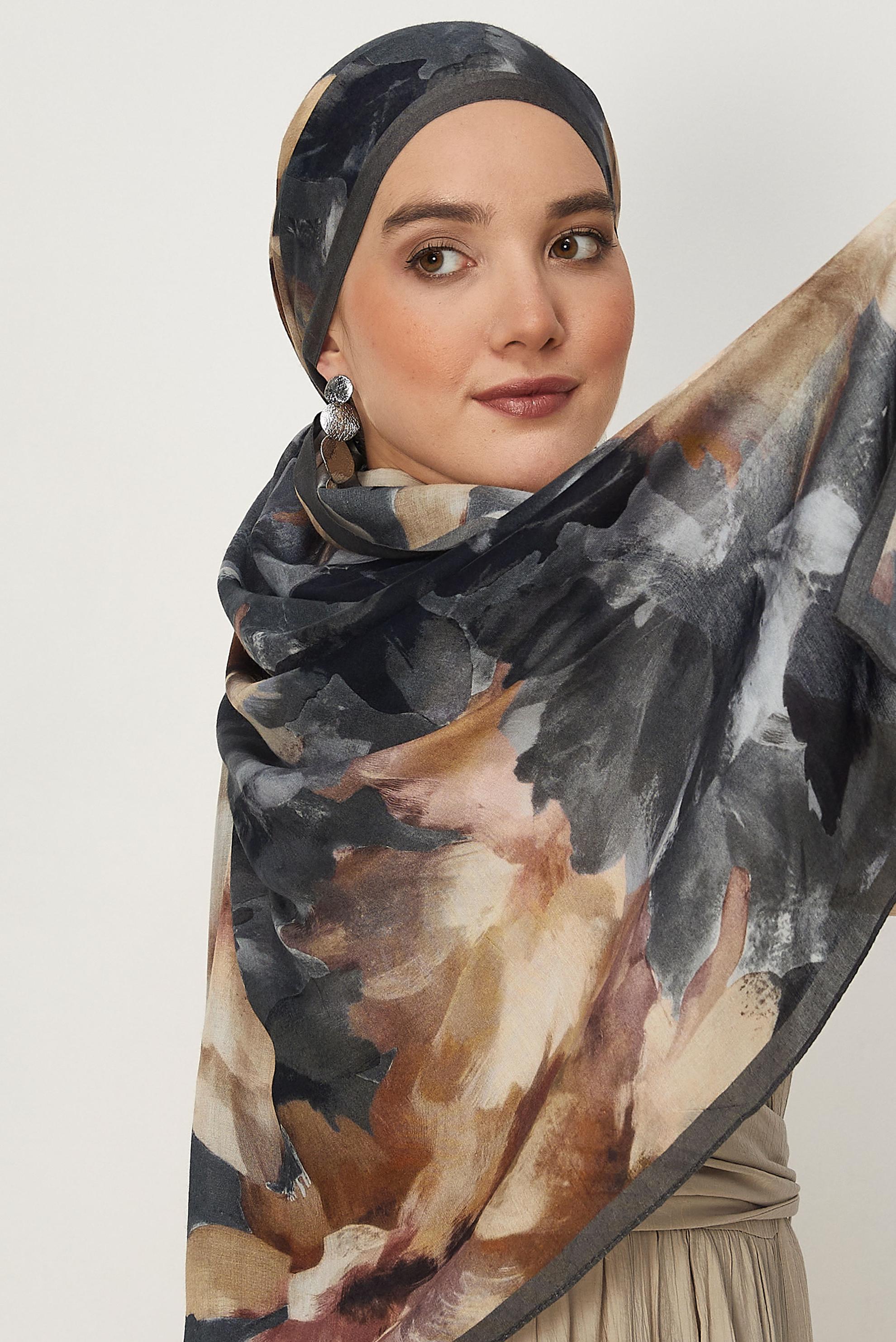 Vêtements hijab GRIS CHÂLE FRAIS À MOTIFS FLORAUX ALVINA 8646