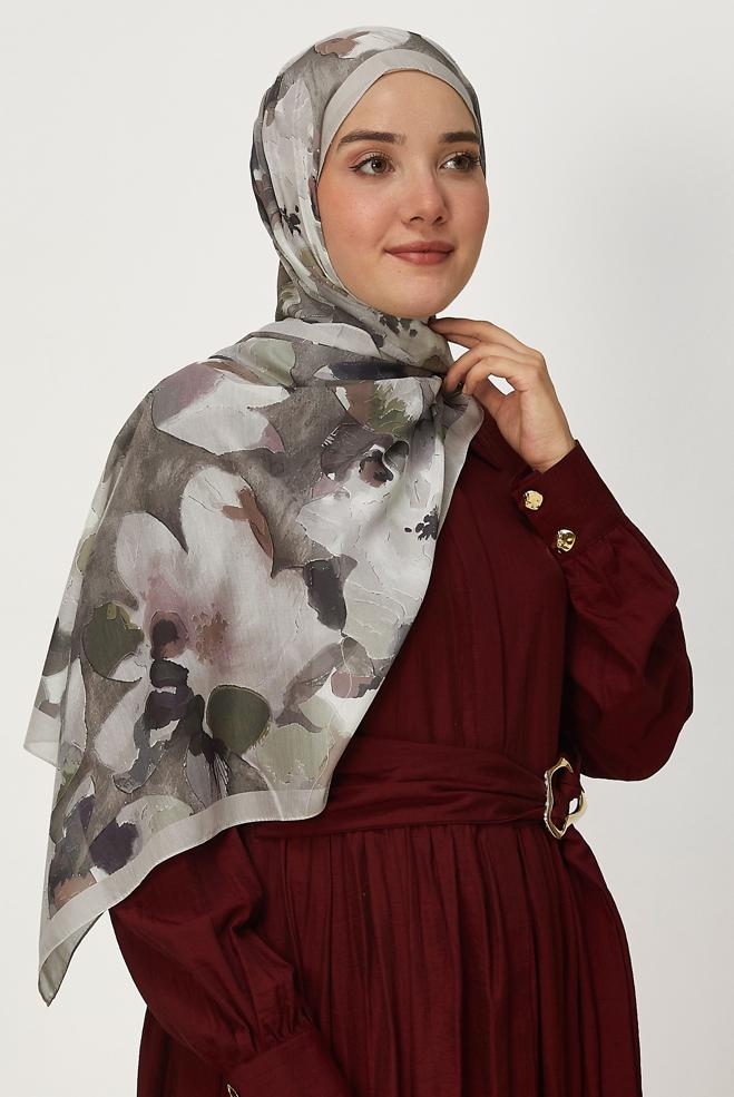 Tesettür giyim PUDRA ALVİNA ÇİÇEK DESENLİ LORA ŞAL 8657 - ALVİNA