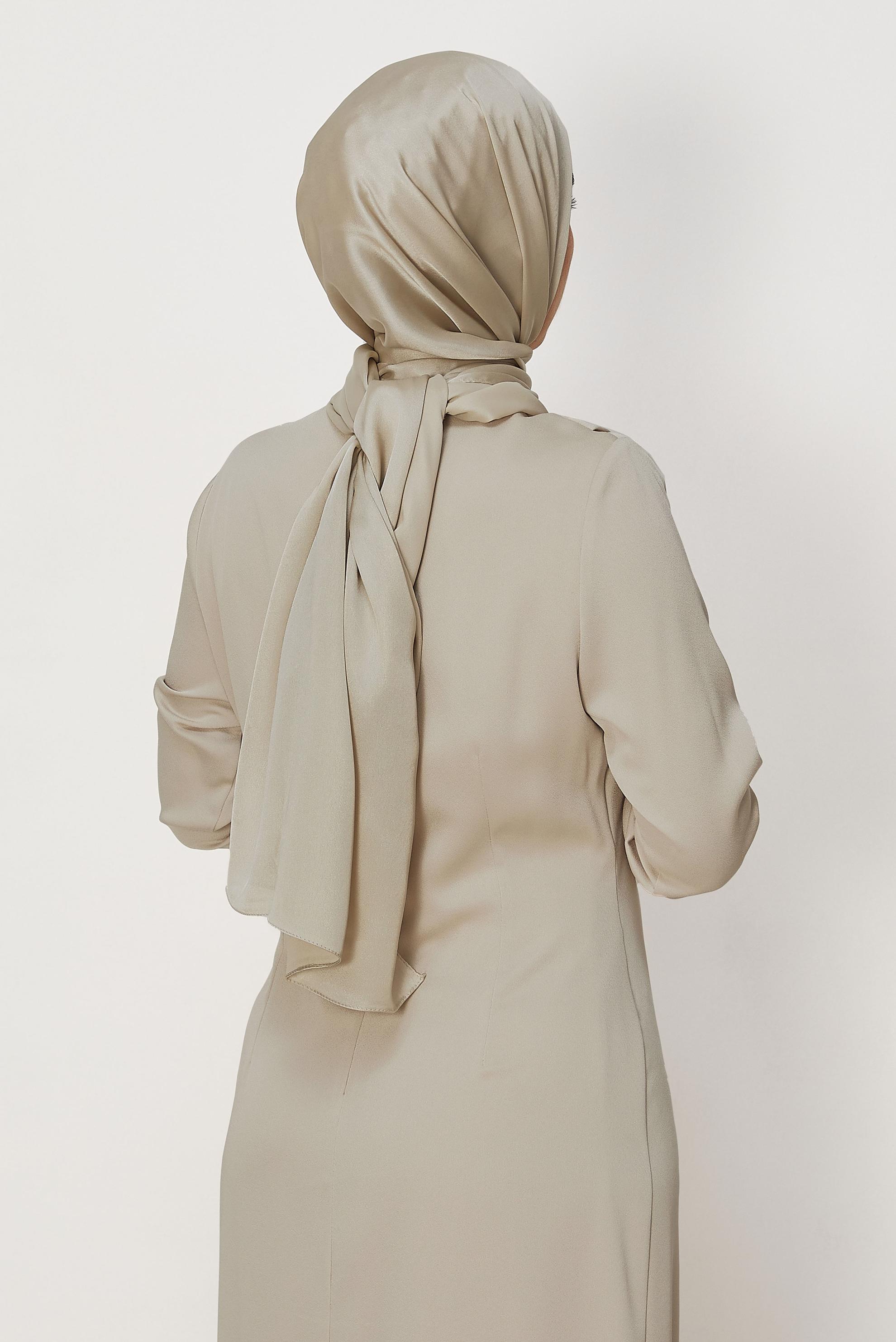 Hijab clothing GOLD ALVINA SHIMMER SHAWL 8659