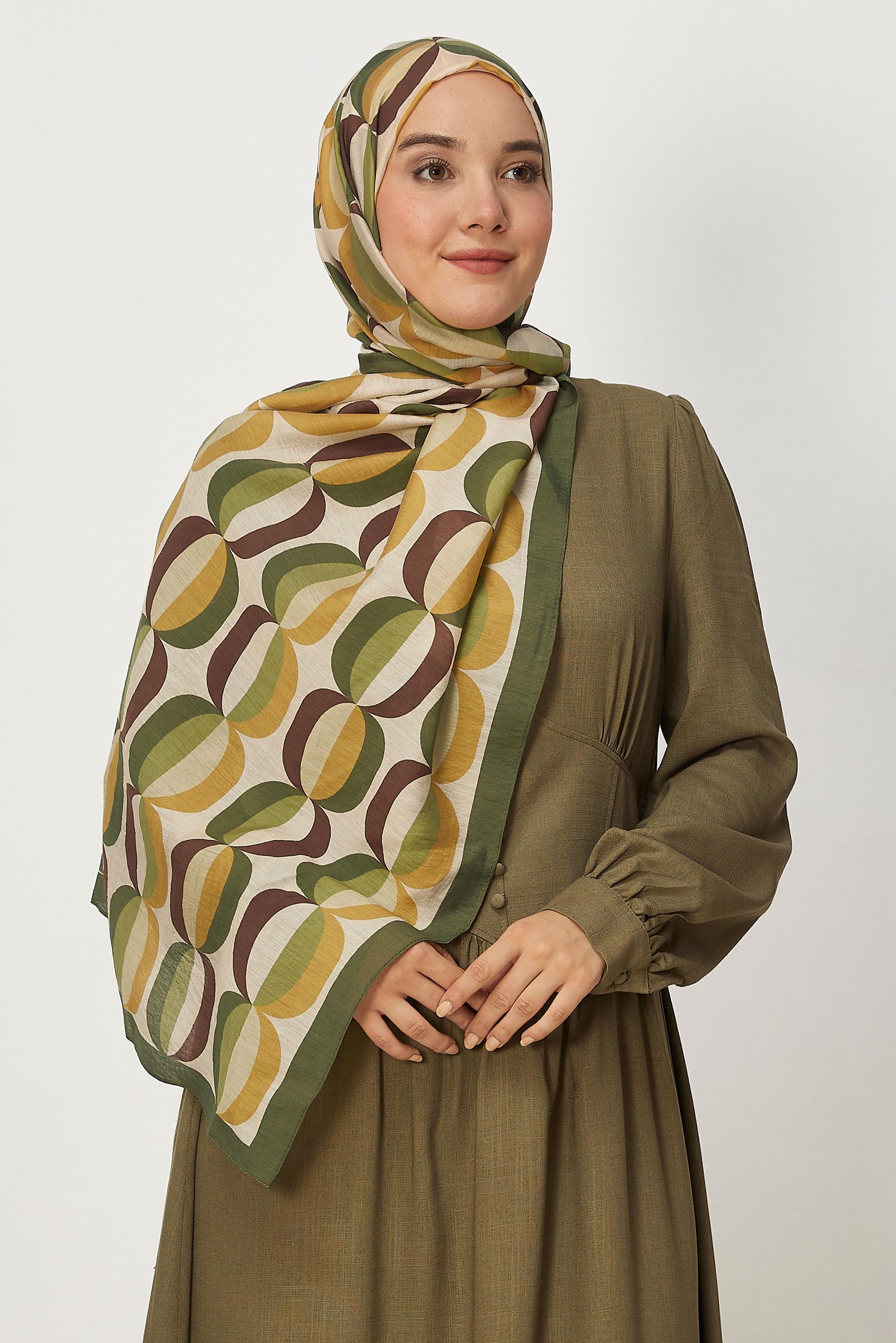 Vêtements hijab VERT CHÂLE À MOTIFS ALVINA 8667