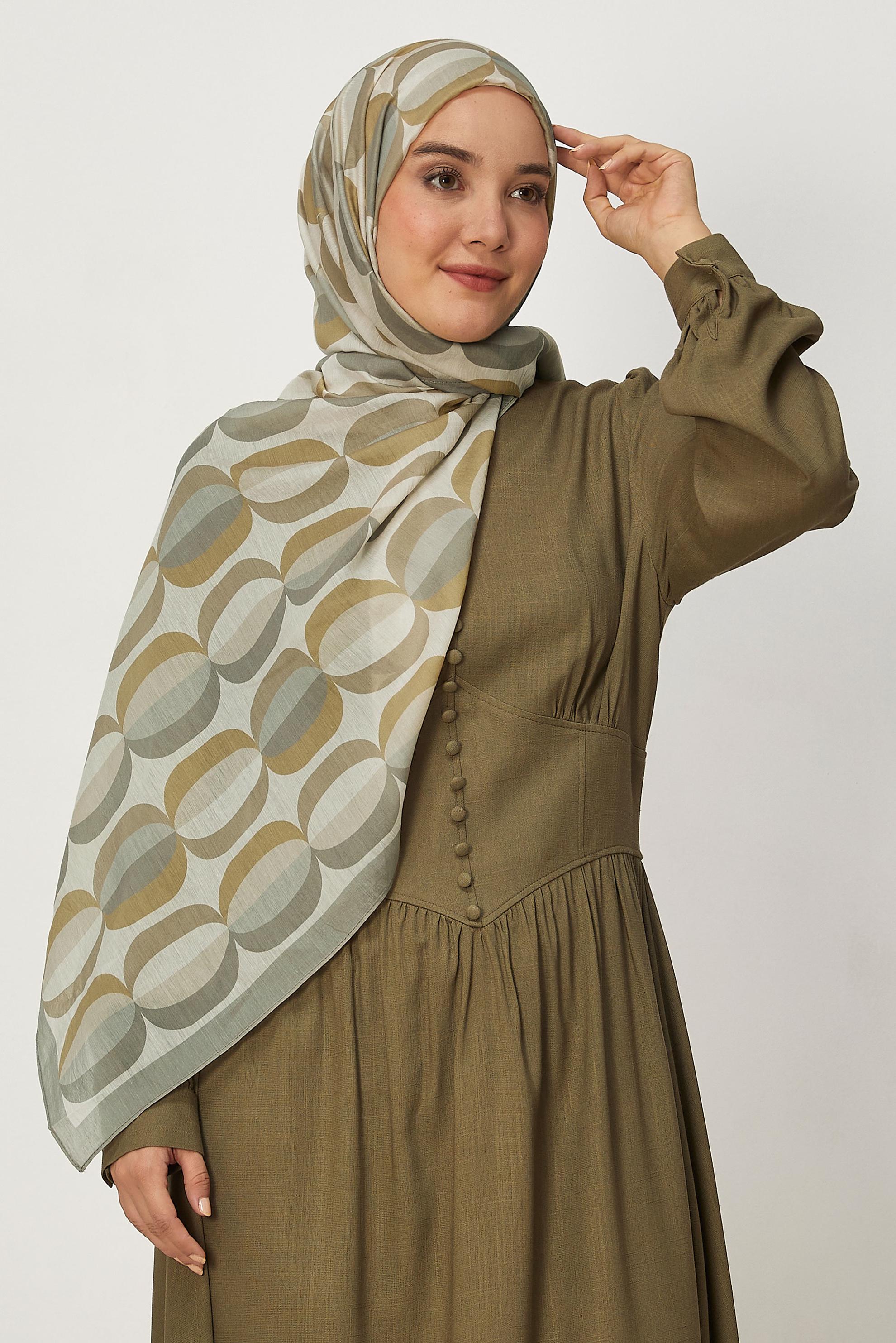 Vêtements hijab BRUN CHÂLE À MOTIFS ALVINA 8667
