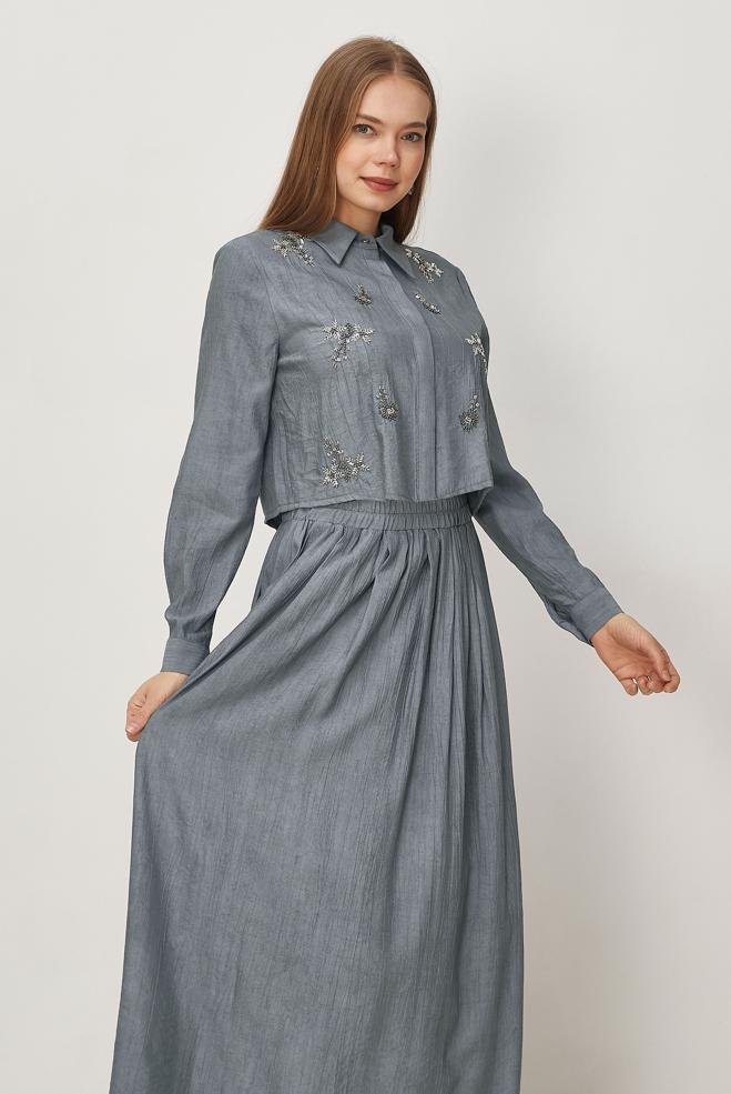 Hijab-Kleidung GRAU ANZUG MIT PERLEN BESTICKTEM ROCK 45745 - ALVİNA