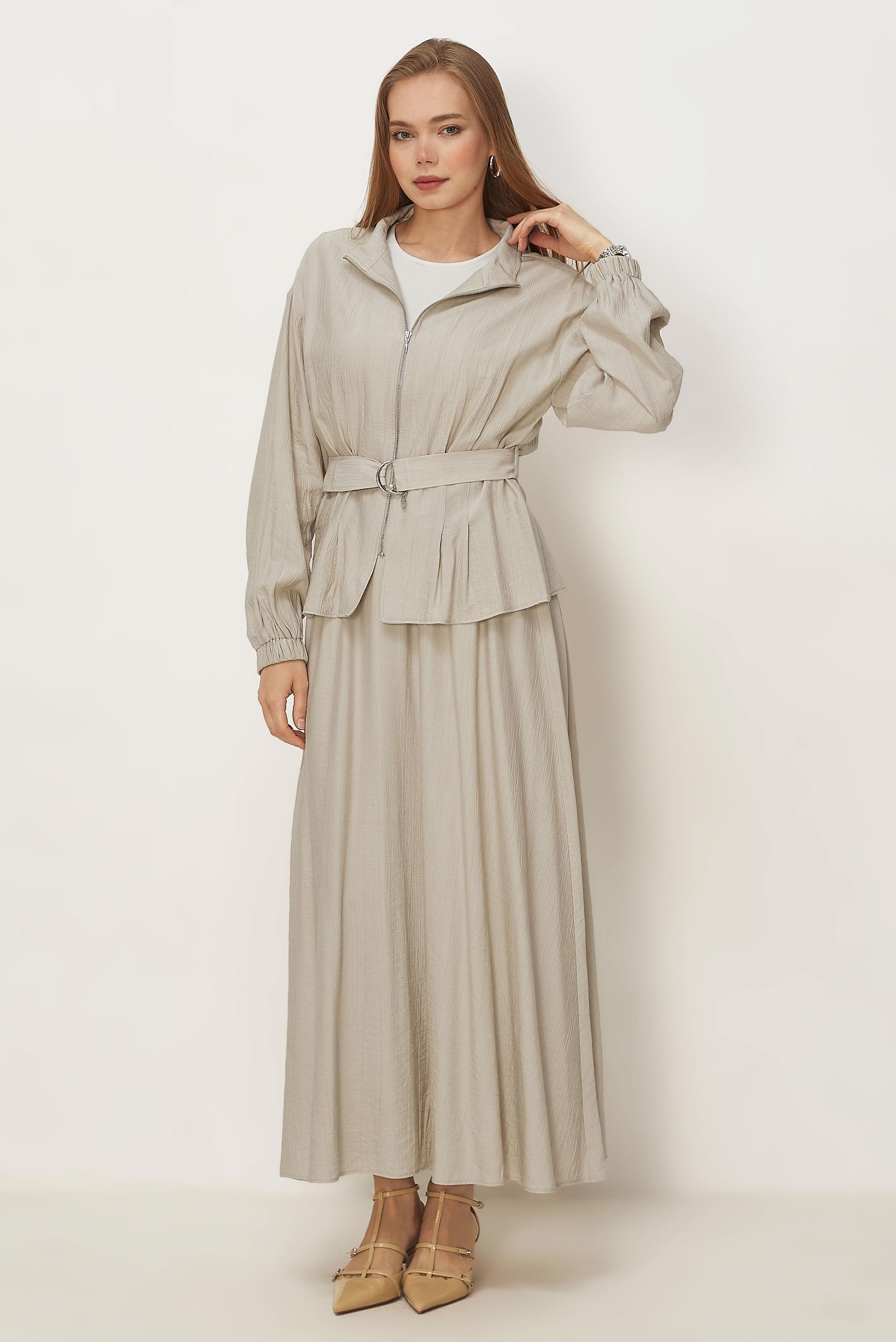 Hijab-Kleidung BEIGE ANZUG MIT GÜRTELROCK 46463