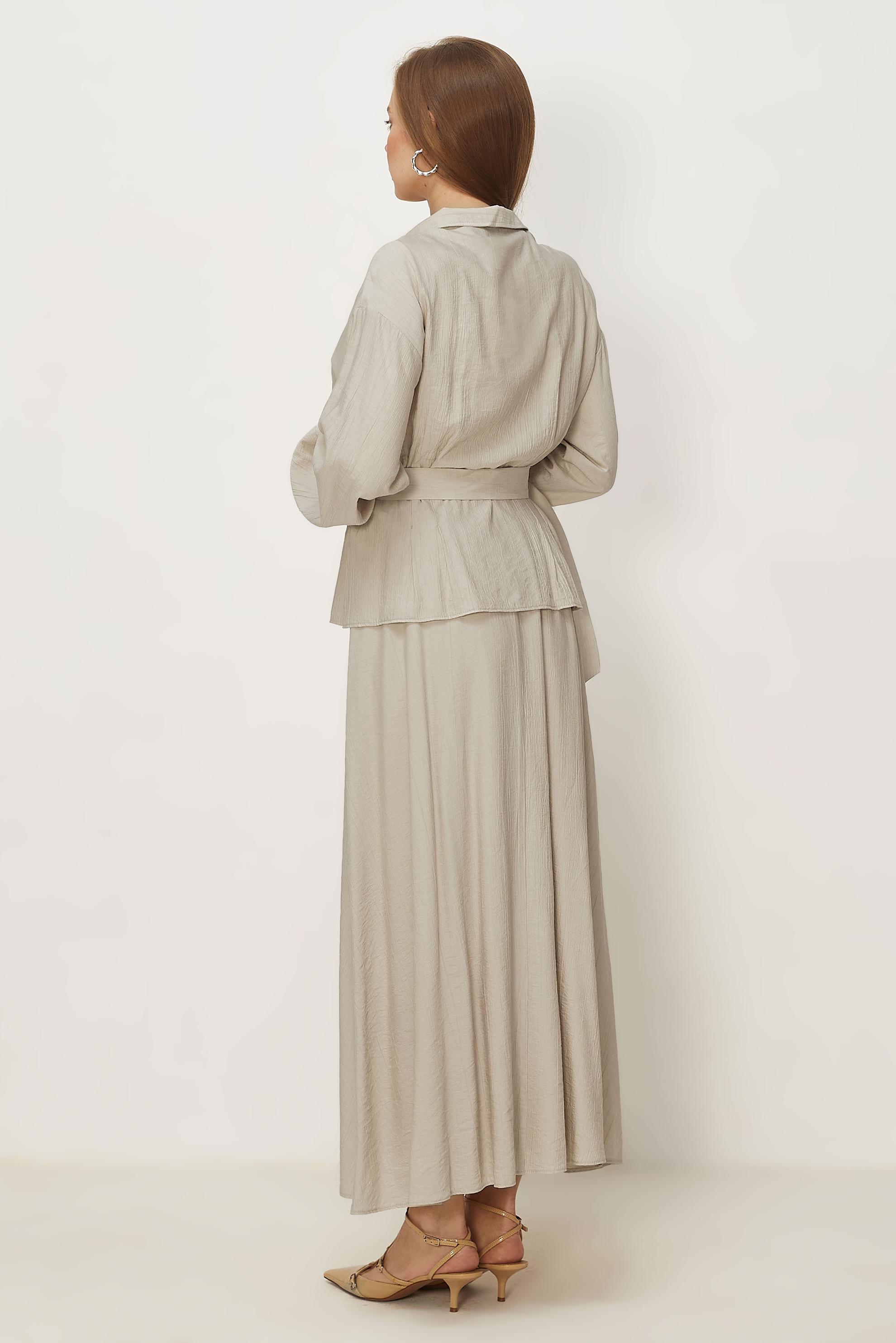 Hijab-Kleidung BEIGE ANZUG MIT GÜRTELROCK 46463