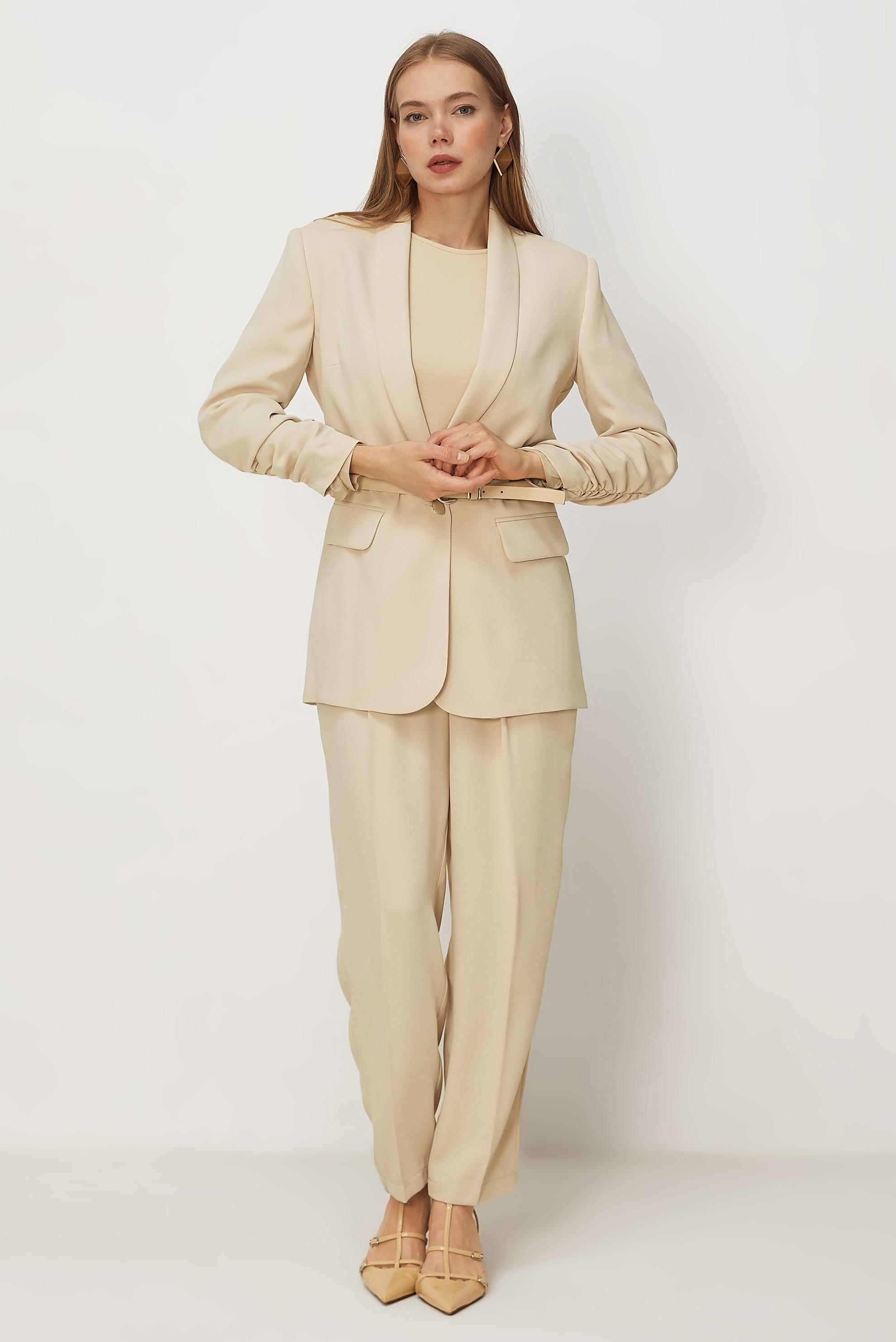 Hijab-Kleidung BEIGE HOSENANZUG MIT GÜRTEL 30550