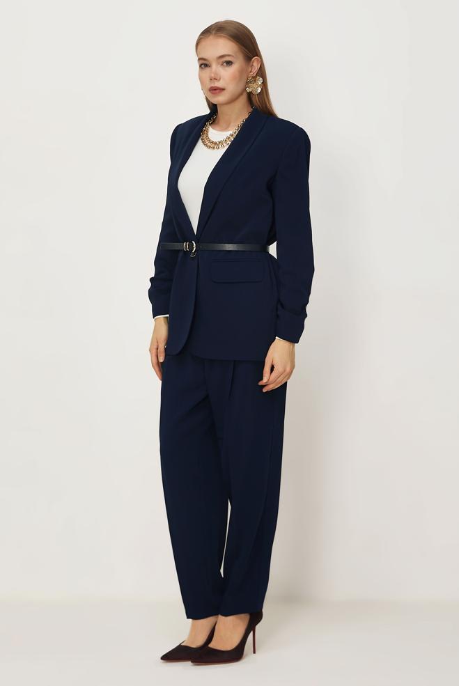 Hijab-Kleidung NAVY BLAU HOSENANZUG MIT GÜRTEL 30550 - ALVİNA