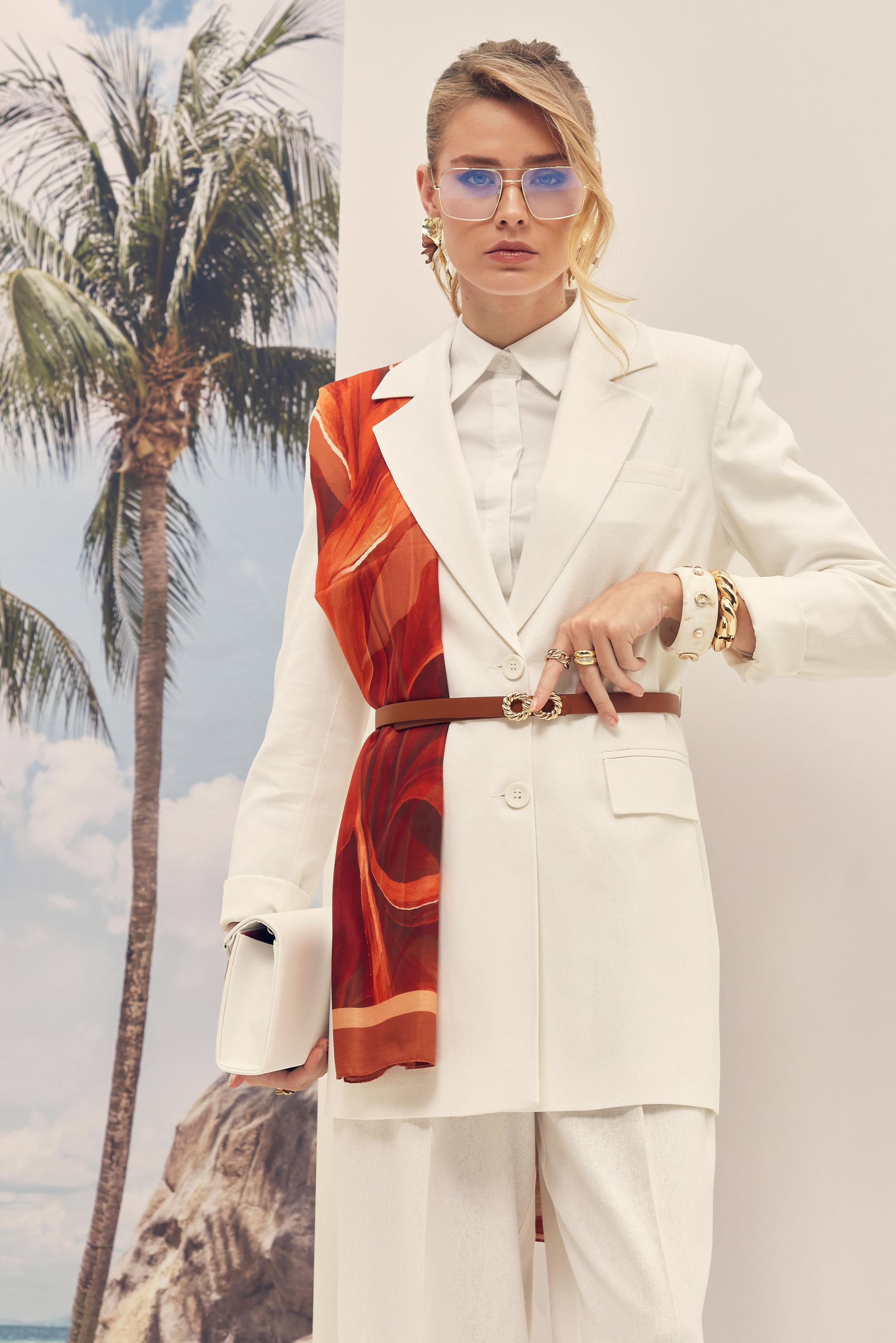 Hijab-Kleidung WEISS HOSENANZUG AUS LEINEN MIT GÜRTEL 30552