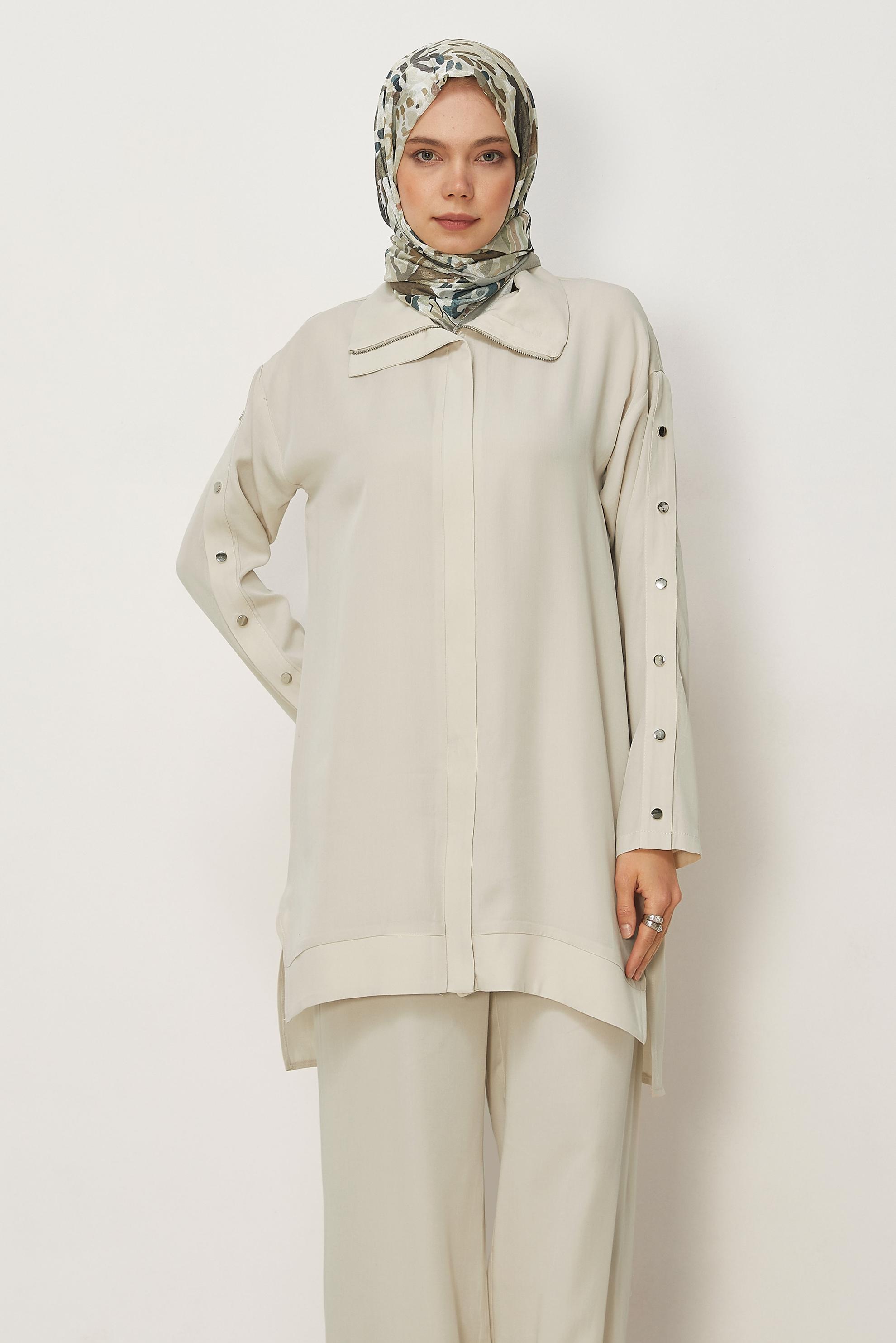 Hijab clothing BEIGE SNAPPED PANTSUIT 45653