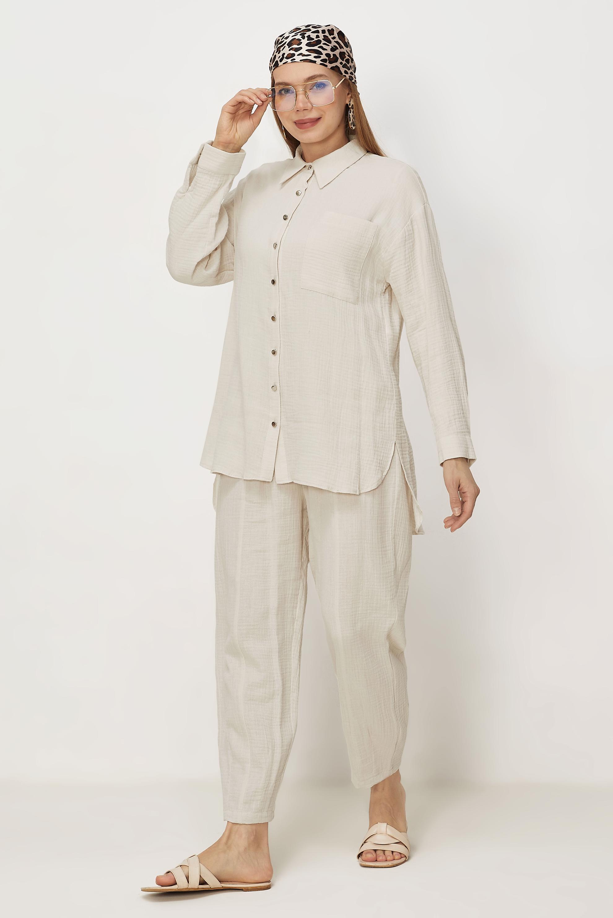 Hijab-Kleidung ECRU HOSENANZUG AUS MUSSELIN 45776