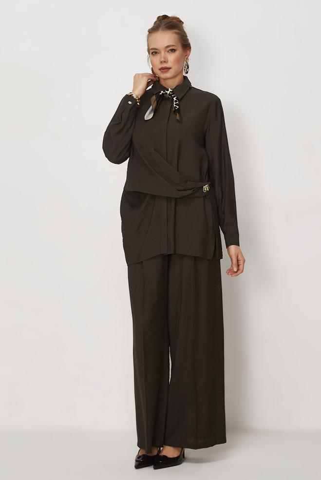 Hijab-Kleidung BRAUN HOSENANZUG MIT HEMDKRAGEN 46326 - ALVİNA