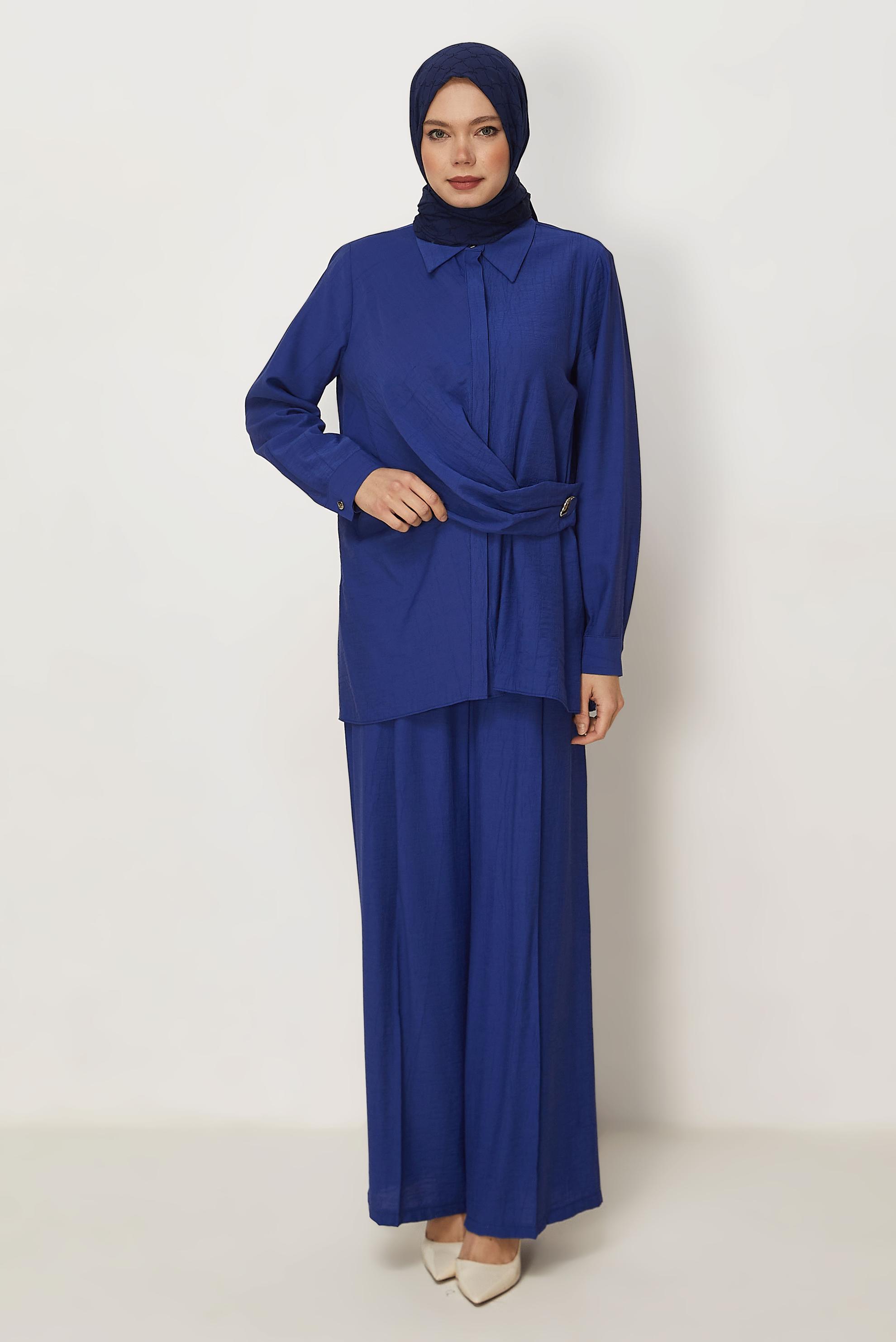 Hijab-Kleidung NAVY BLAU HOSENANZUG MIT HEMDKRAGEN 46326