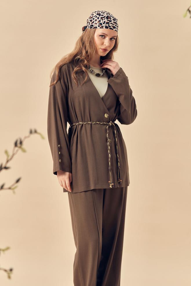 Hijab-Kleidung BRAUN LEINENHOSEN-SET MIT GÜRTEL 46394 - ALVİNA