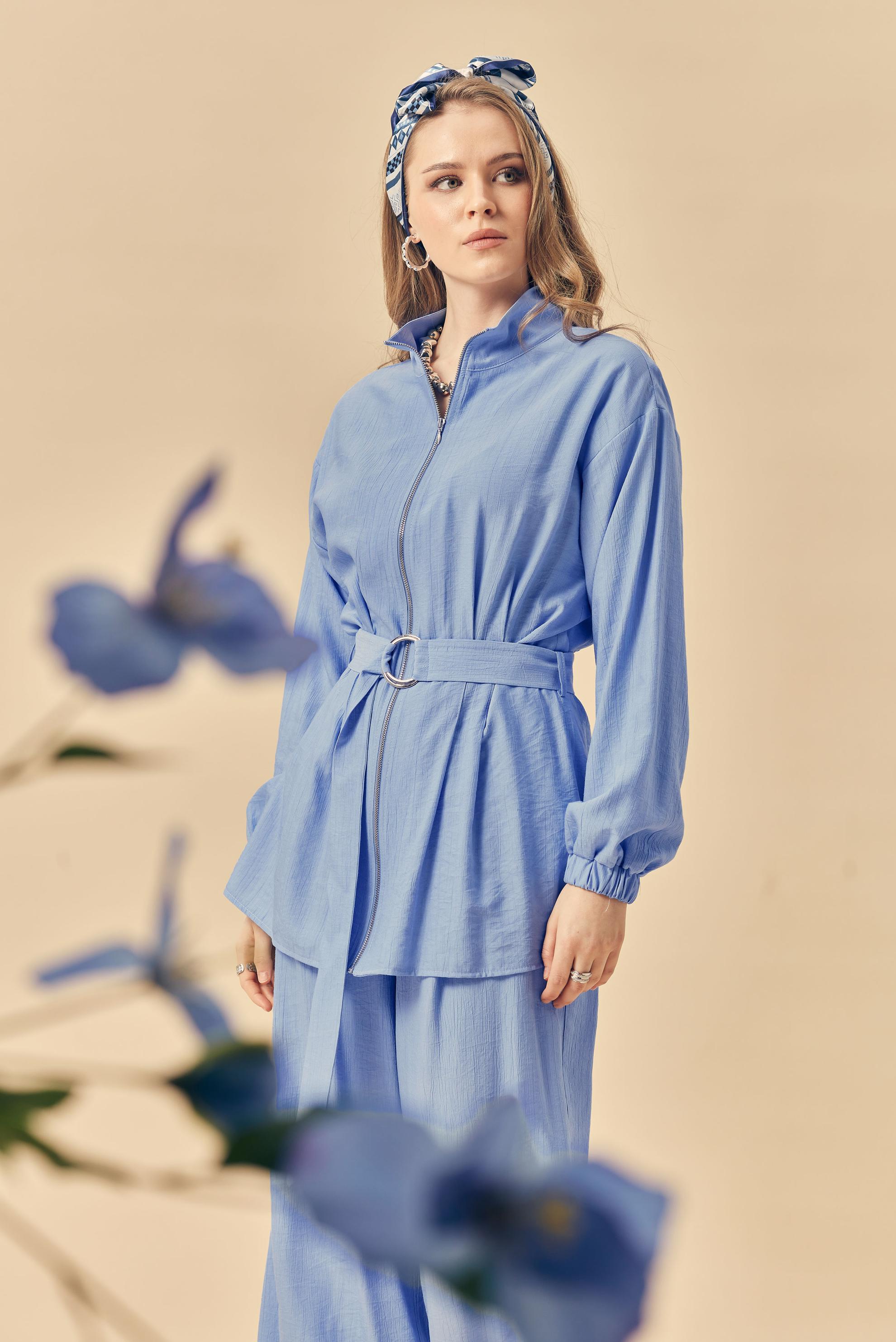 Hijab-Kleidung BLAU HOSENANZUG MIT GÜRTEL 46486