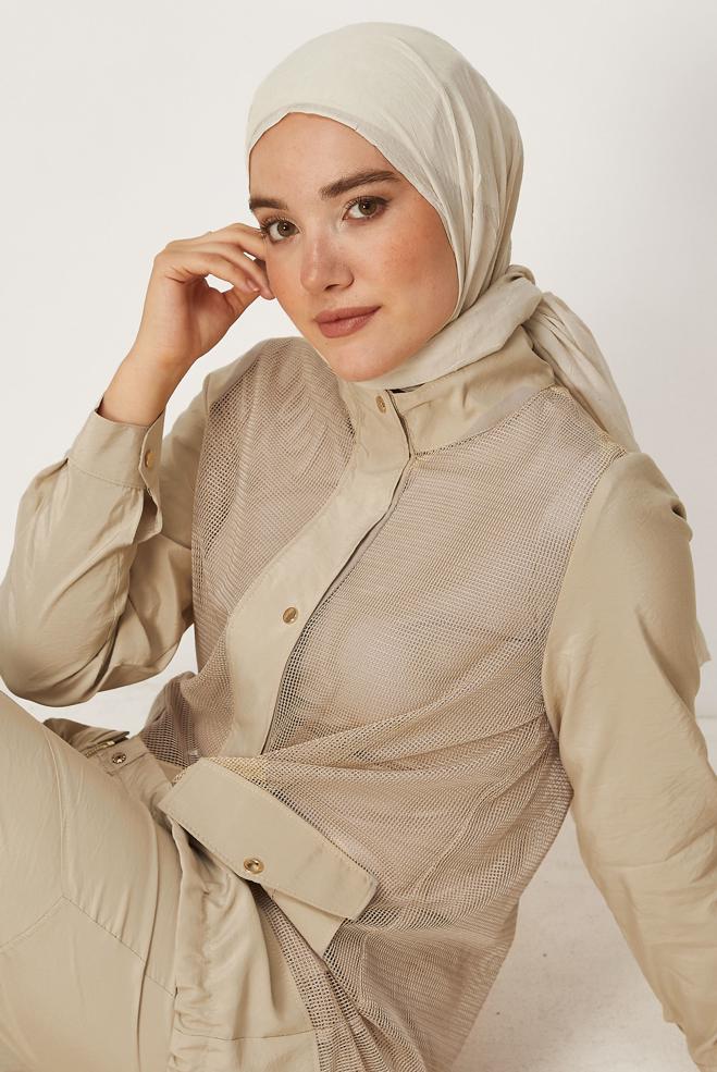 Tesettür giyim BEJ FİLELİ PARAŞÜT KUMAŞ PANTOLONLU TAKIM 46502 - ALVİNA