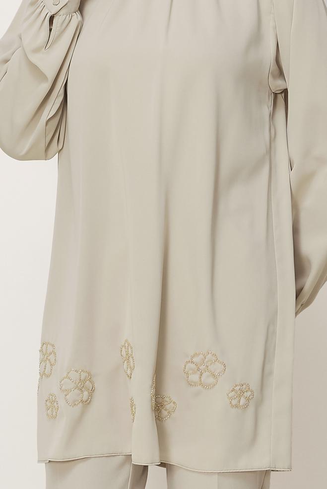 Hijab clothing BEIGE EMBROIDERY DETAILED TUNIC 45710 - ALVİNA