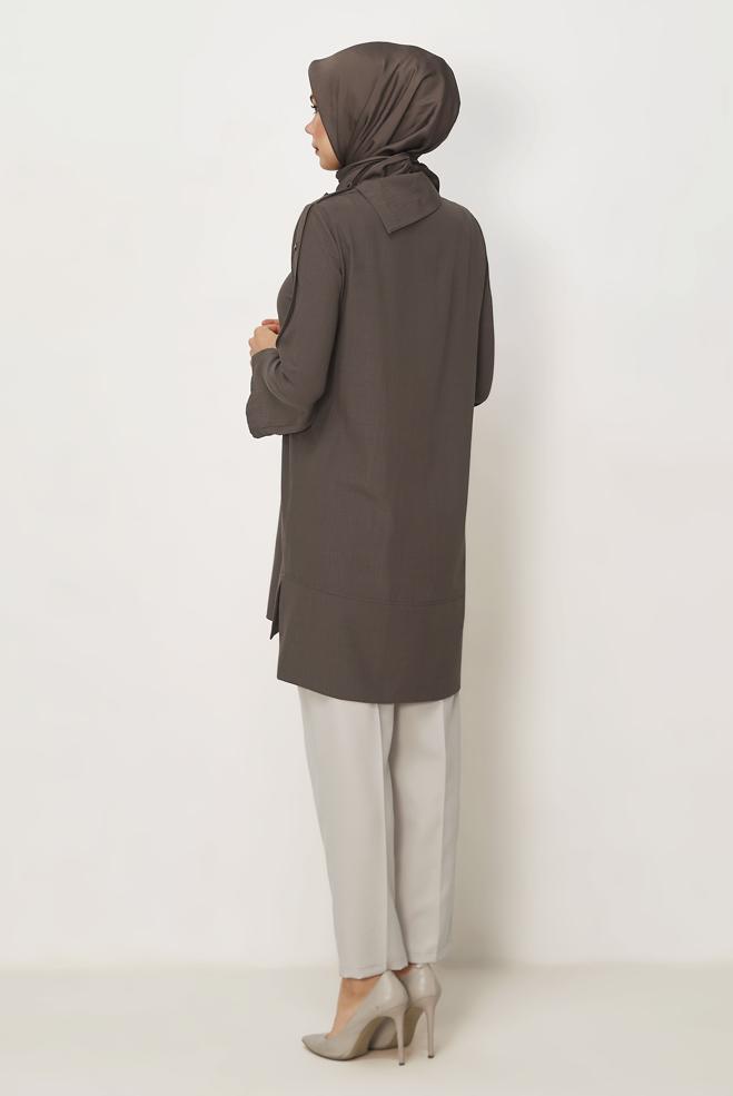 Hijab-Kleidung BRAUN TUNIKA MIT KNOPFDETAIL 46376 - ALVİNA
