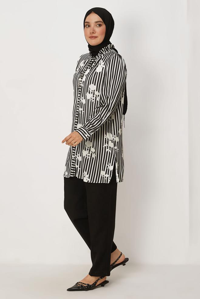 Hijab-Kleidung SCHWARZ GEMUSTERTE SATIN-TUNIKA 46548 - ALVİNA