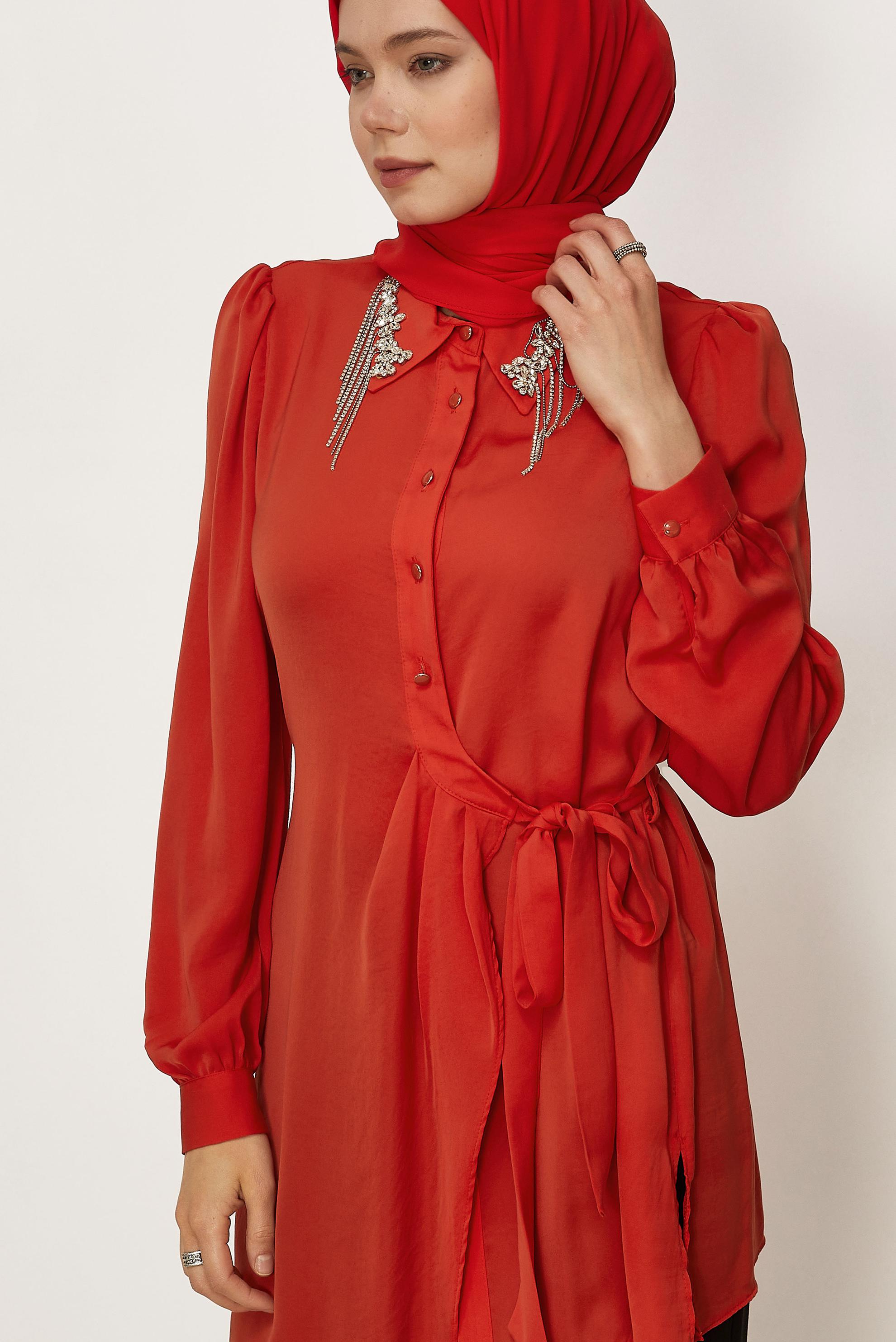 Hijab clothing RED BELTED GEM DETAILED TUNIC 46585