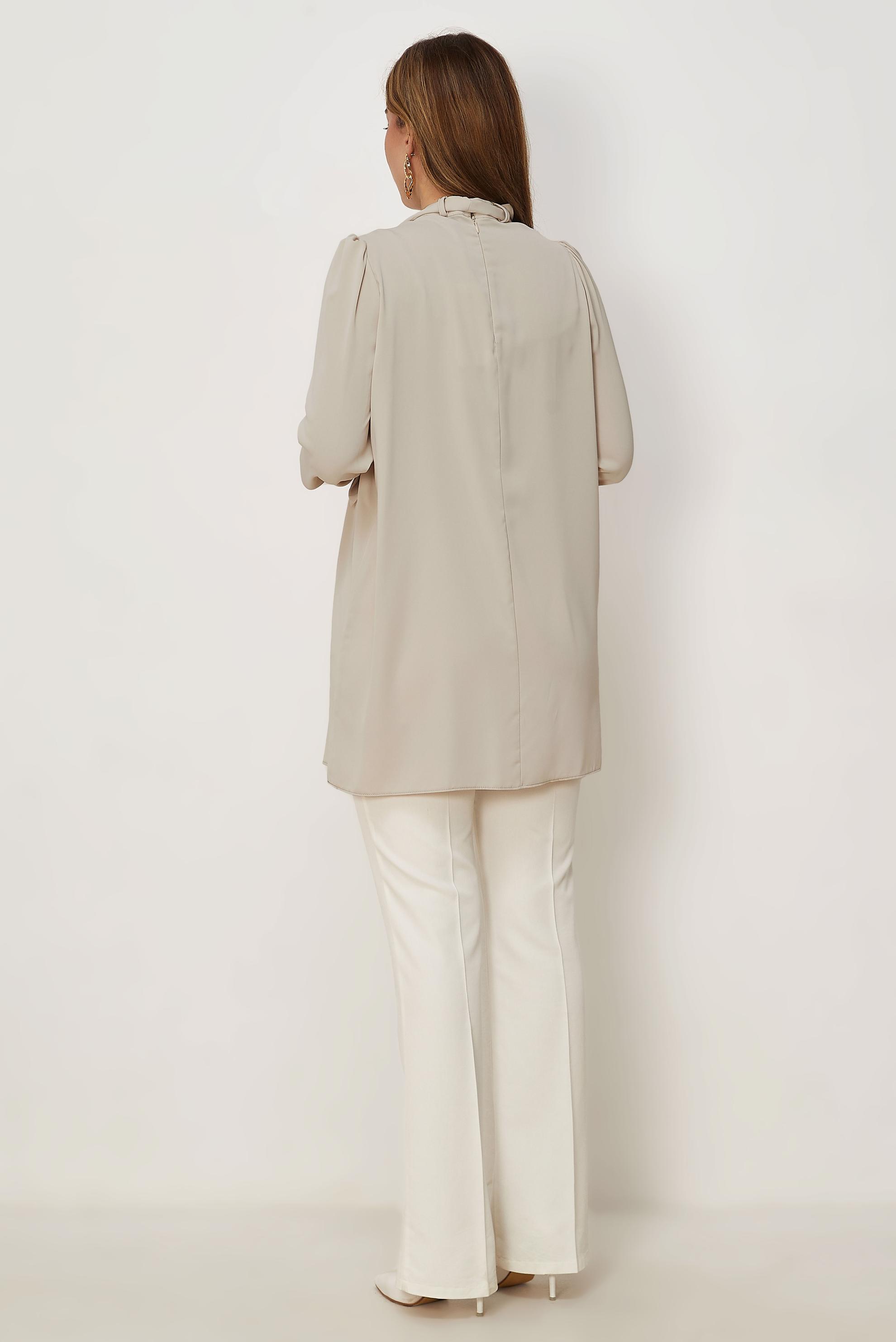 Tesettür giyim BEJ BOYUNDAN BAĞLAMA DETAYLI TUNİK 46701