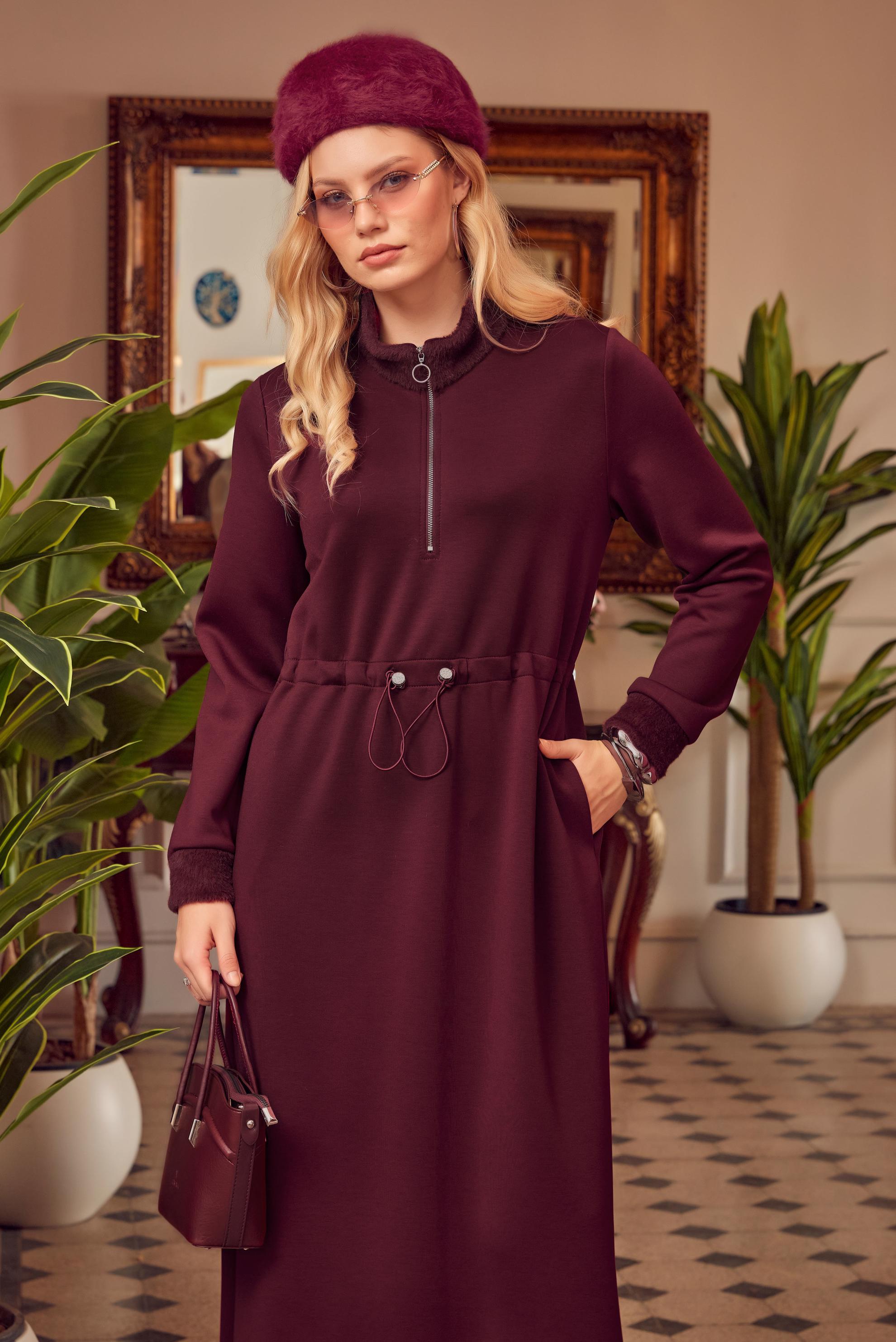 Tesettür giyim BORDO BELİ BÜZGÜLÜ EŞOFMAN ELBİSE 45244