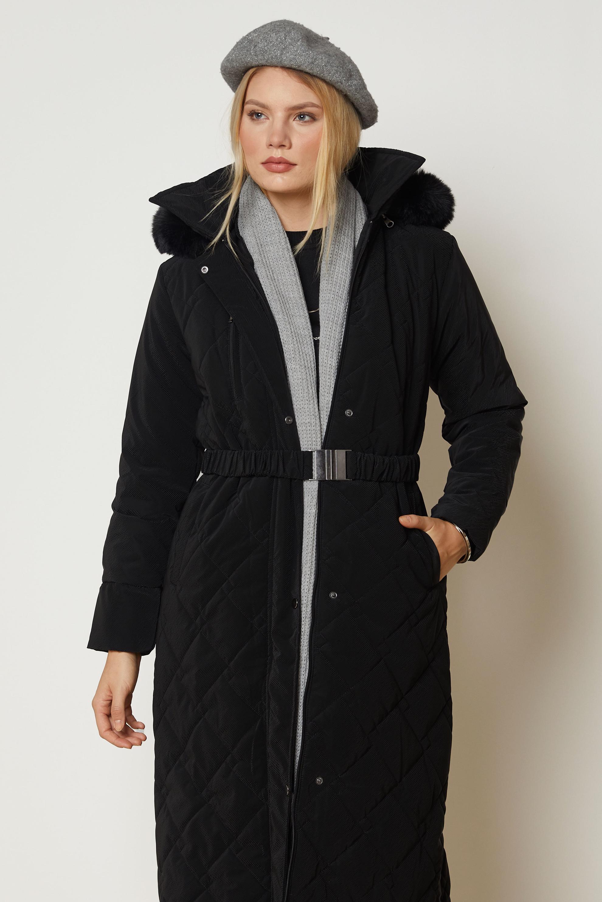 Hijab clothing BLACK BELTED QUILTED COAT 90674