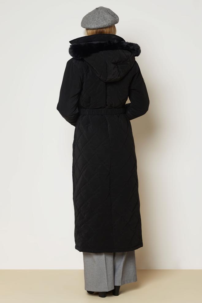 Hijab clothing BLACK BELTED QUILTED COAT 90674 - ALVİNA