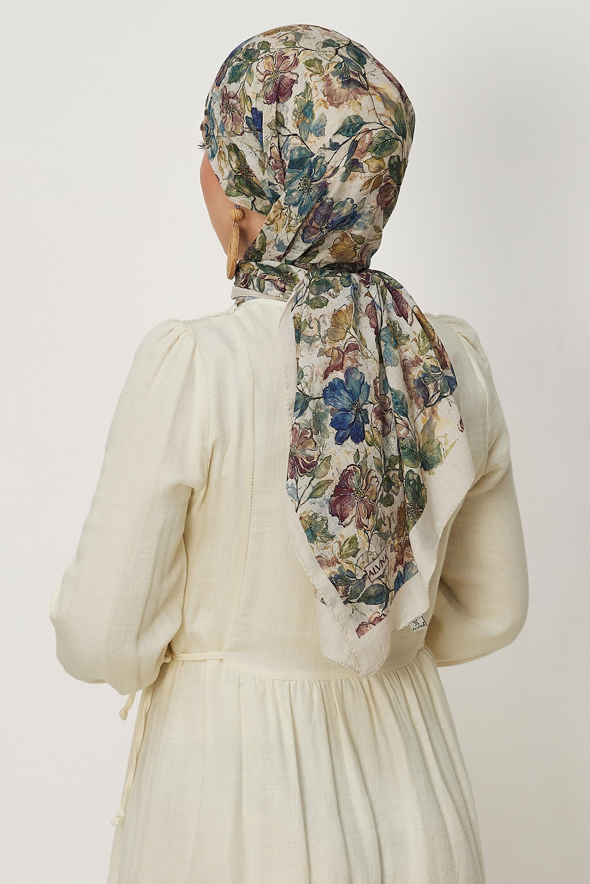 Hijab clothing BROWN ALVINA PATTERNED SHAWL 3913